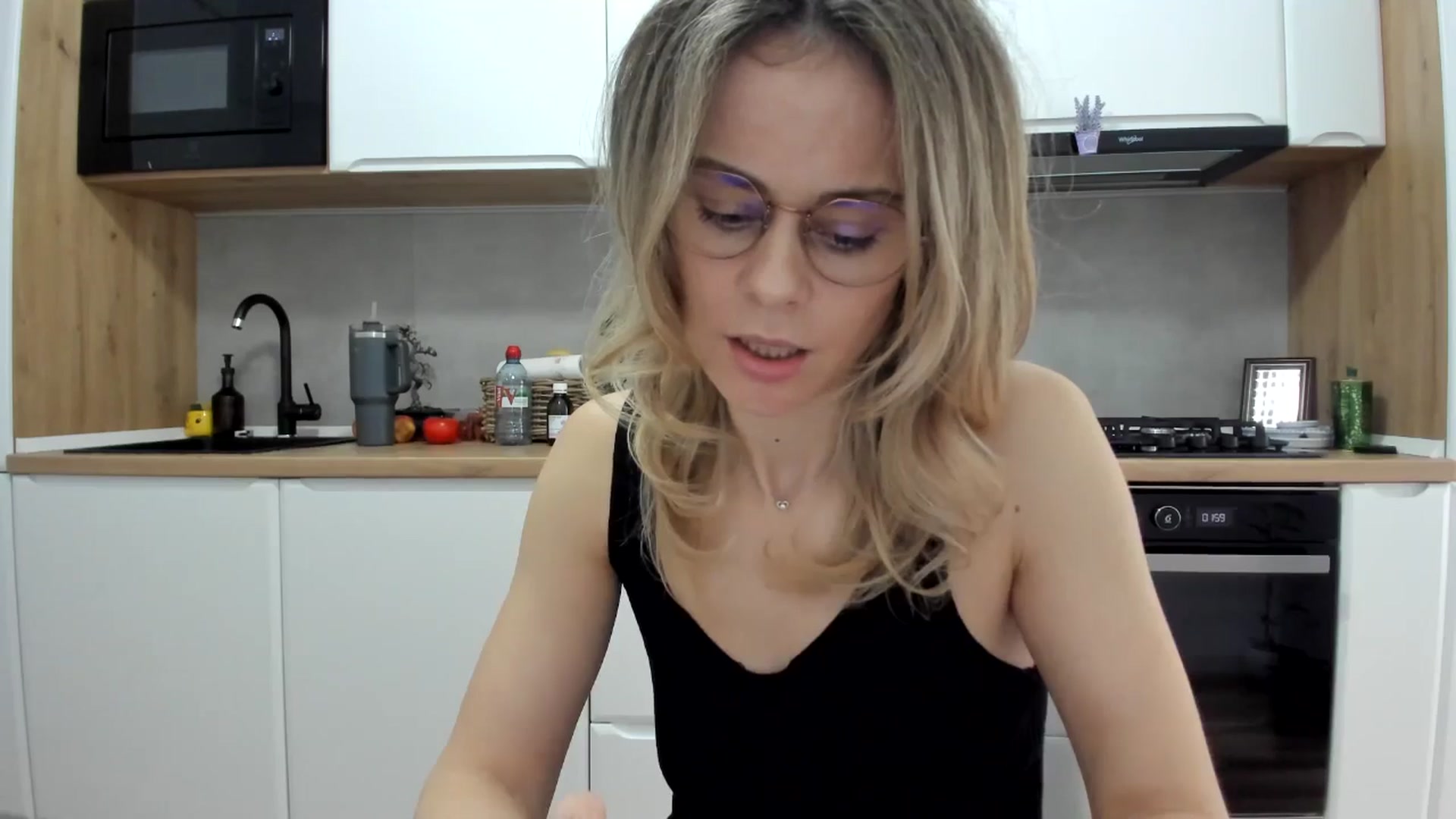 Gallery image thumbnail from DebbyPaige's myfreecams stream on, 01/27/2026, 12:27 image 9 of 20