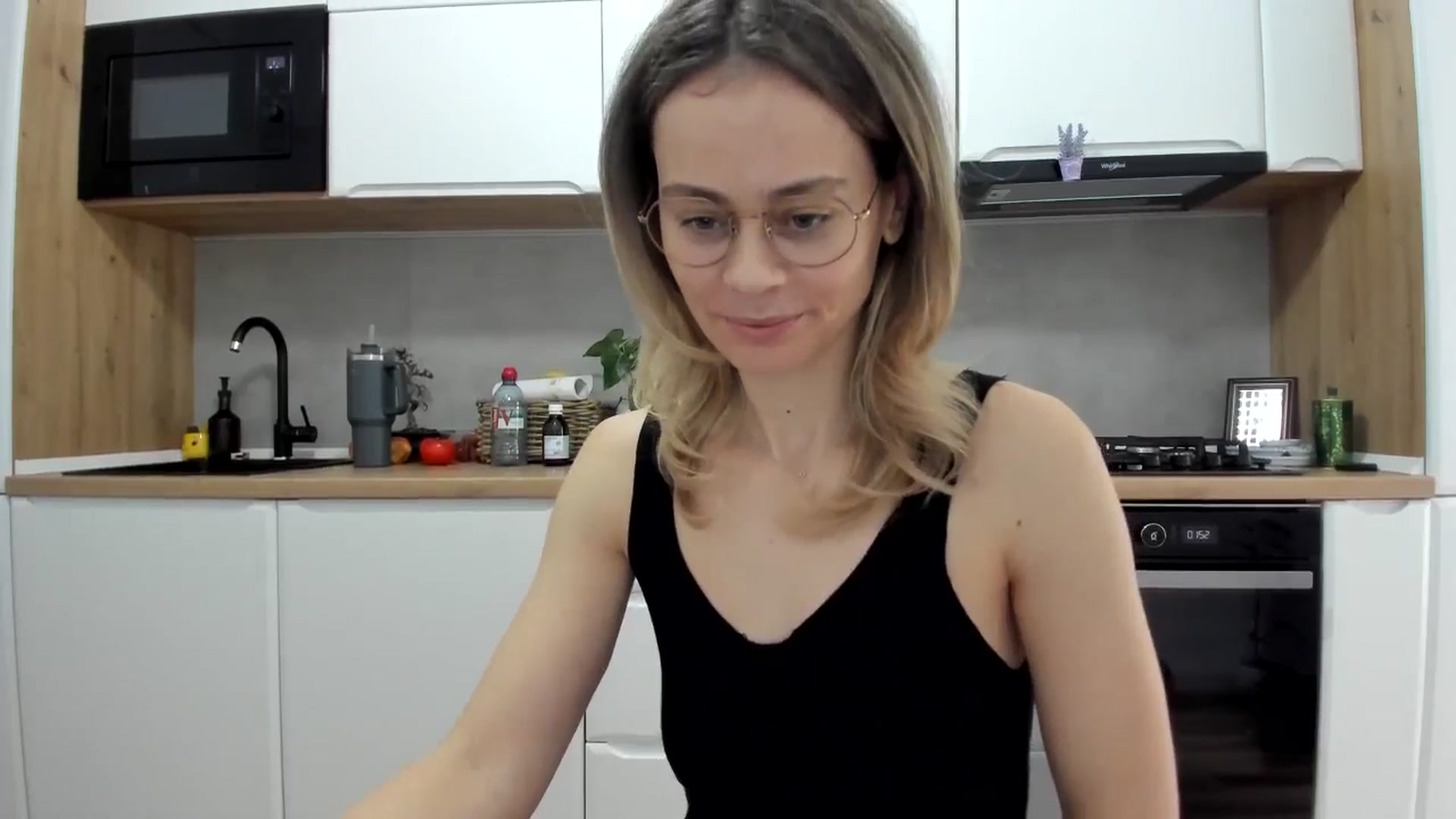 Gallery image thumbnail from DebbyPaige's myfreecams stream on, 01/27/2026, 12:27 image 8 of 20
