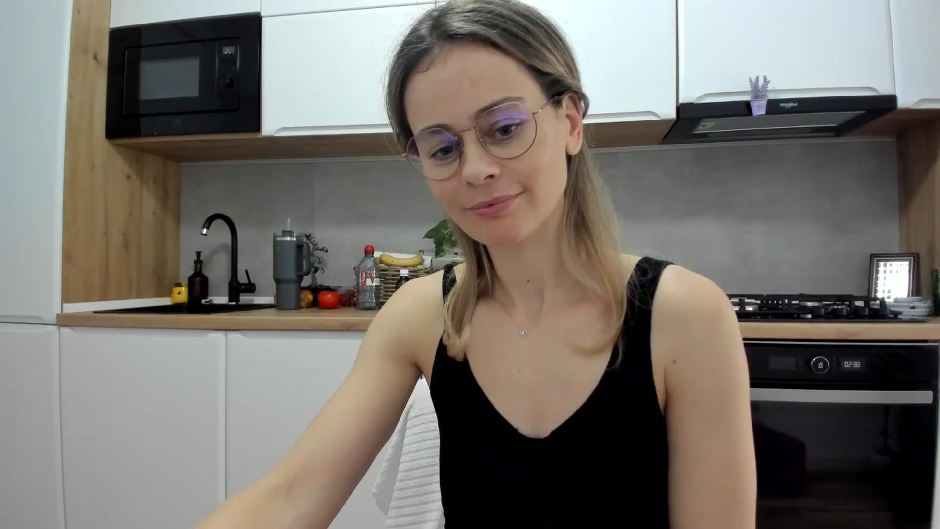 Gallery image thumbnail from DebbyPaige's myfreecams stream on, 01/27/2026, 12:27 image 15 of 20