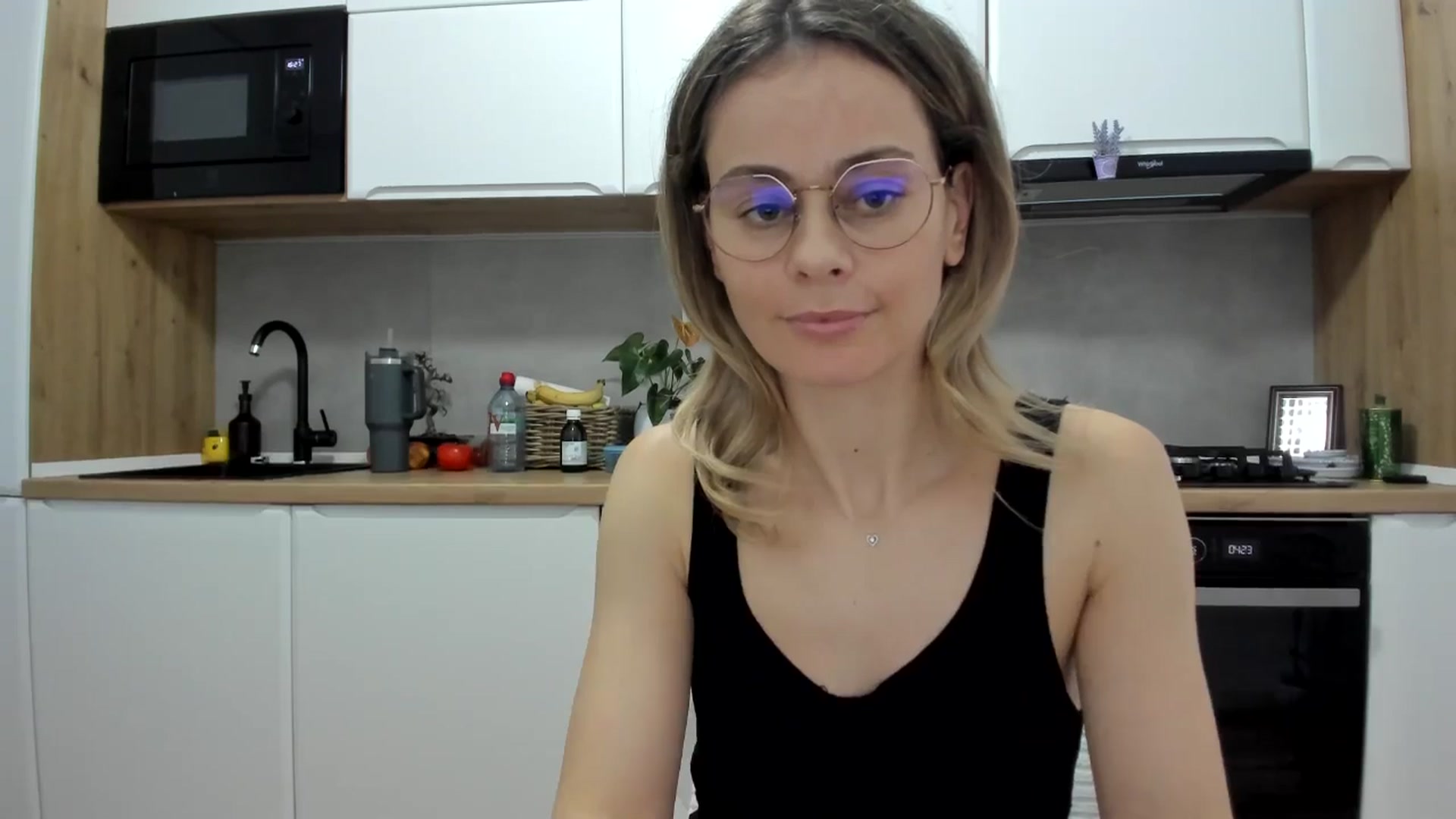 Gallery image thumbnail from DebbyPaige's myfreecams stream on, 01/27/2026, 13:42 image 16 of 20