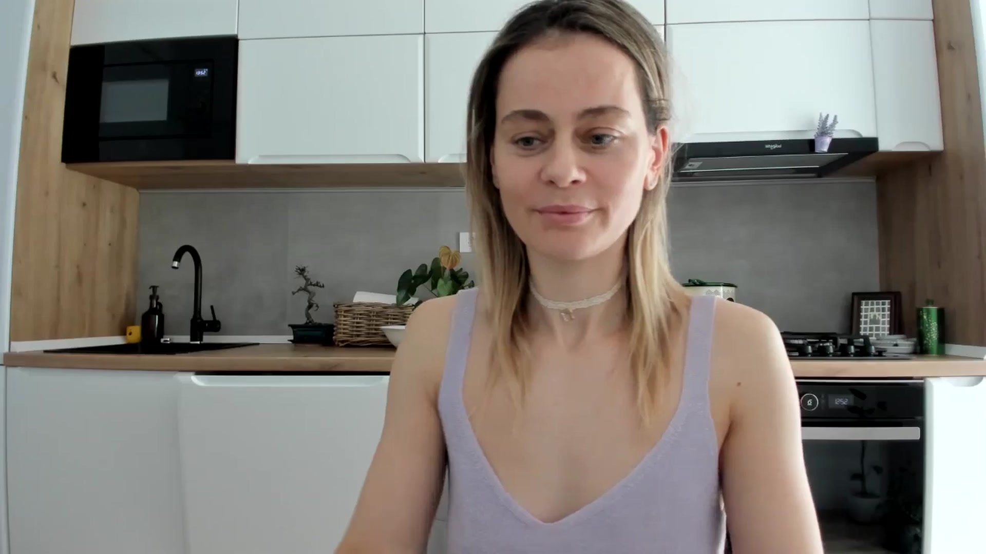 Gallery image thumbnail from DebbyPaige's myfreecams stream on, 02/02/2026, 12:45 image 6 of 20