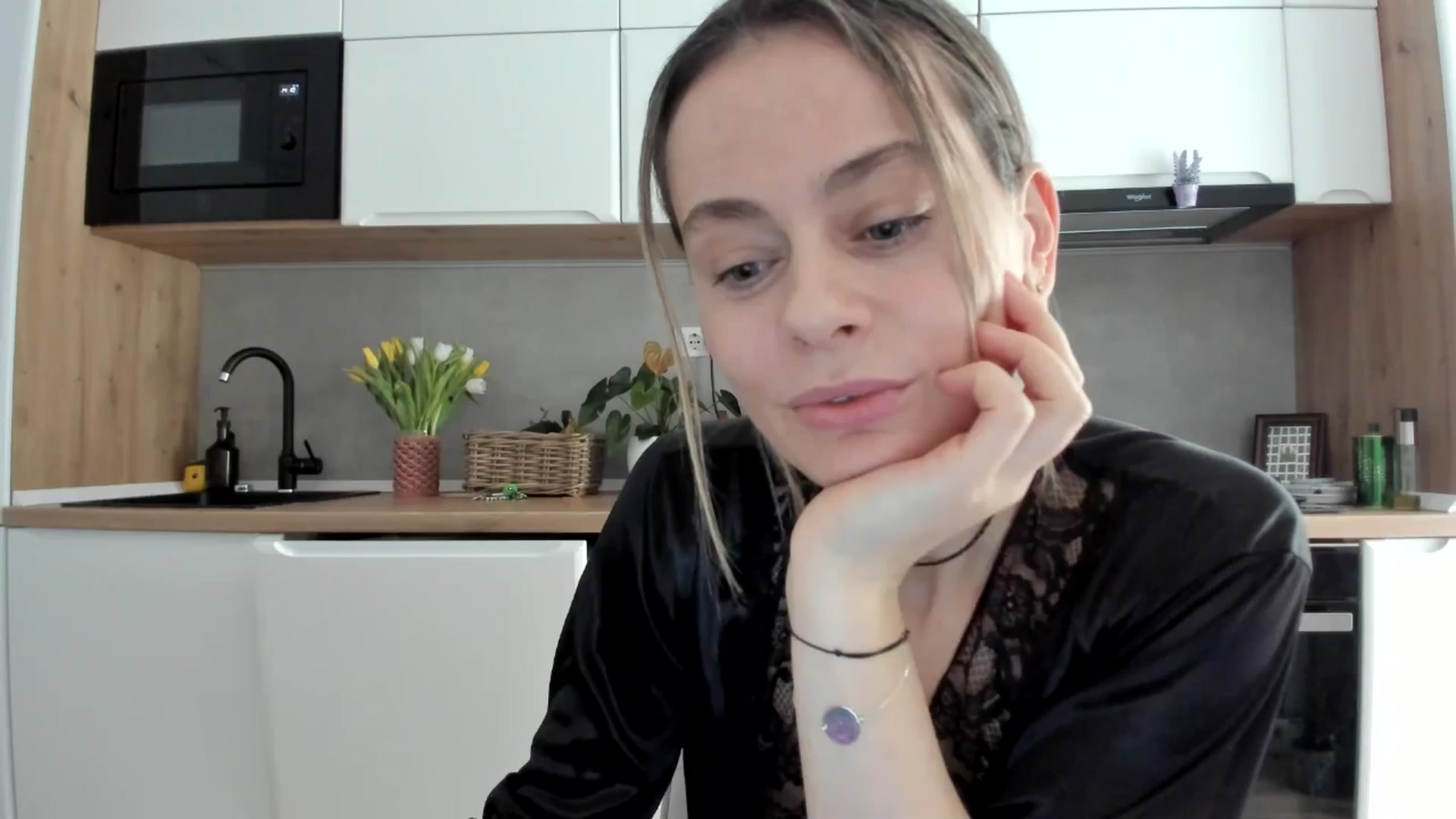 Gallery image thumbnail from DebbyPaige's myfreecams stream on, 02/10/2026, 11:31 image 16 of 20