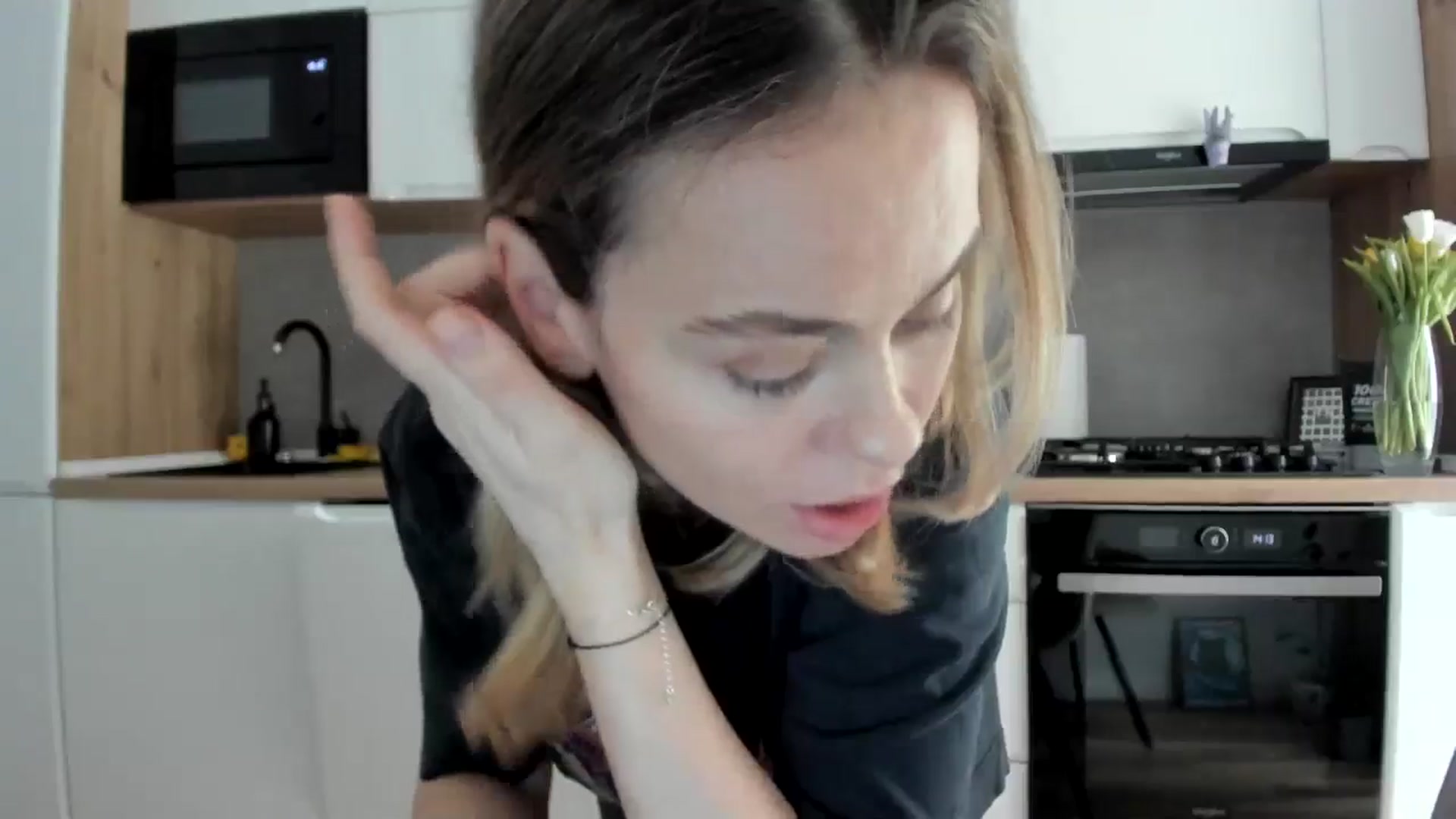 Gallery image thumbnail from DebbyPaige's myfreecams stream on, 02/12/2026, 12:19 image 20 of 20