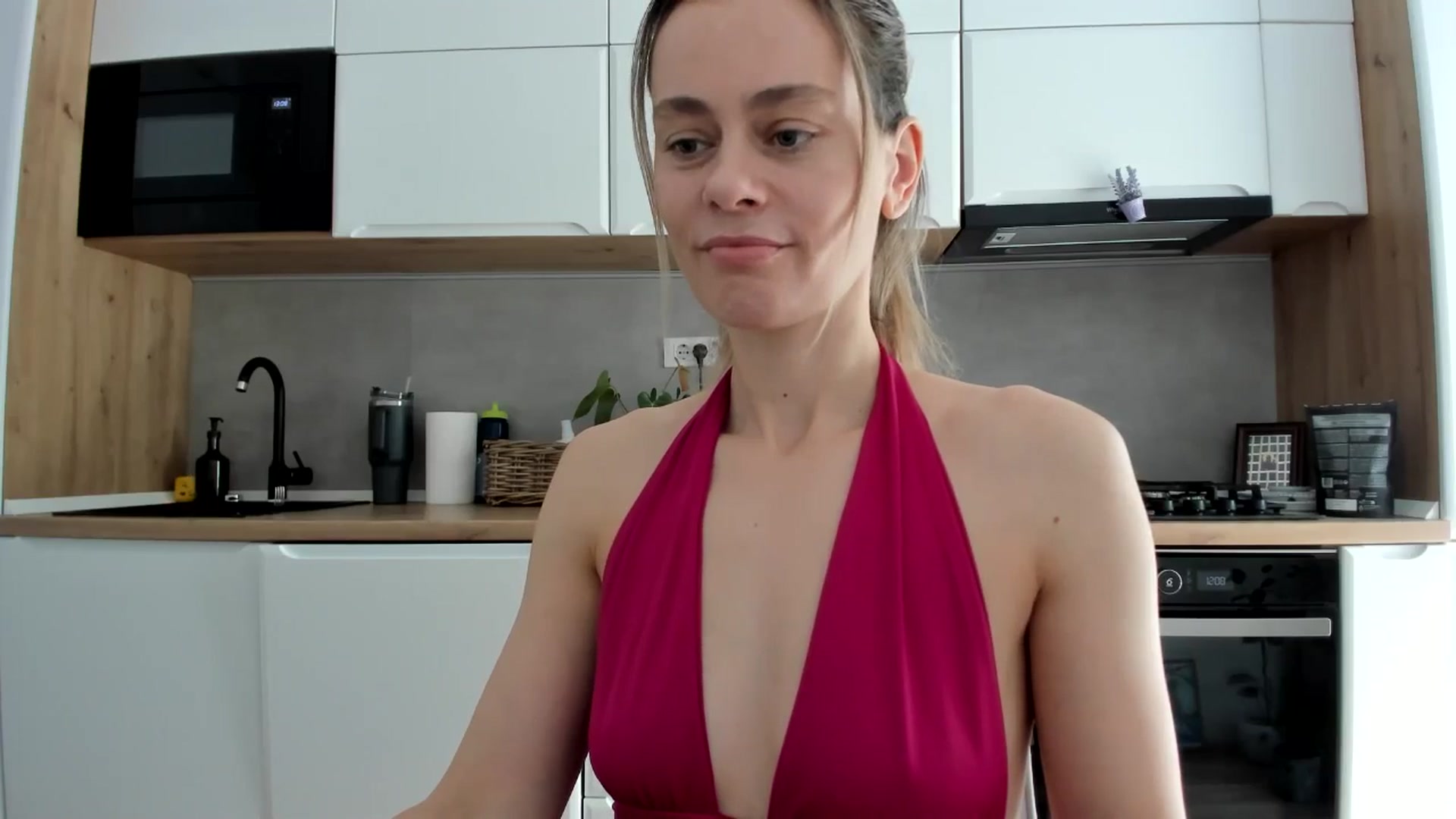 Gallery image thumbnail from DebbyPaige's myfreecams stream on, 02/19/2026, 10:39 image 9 of 20