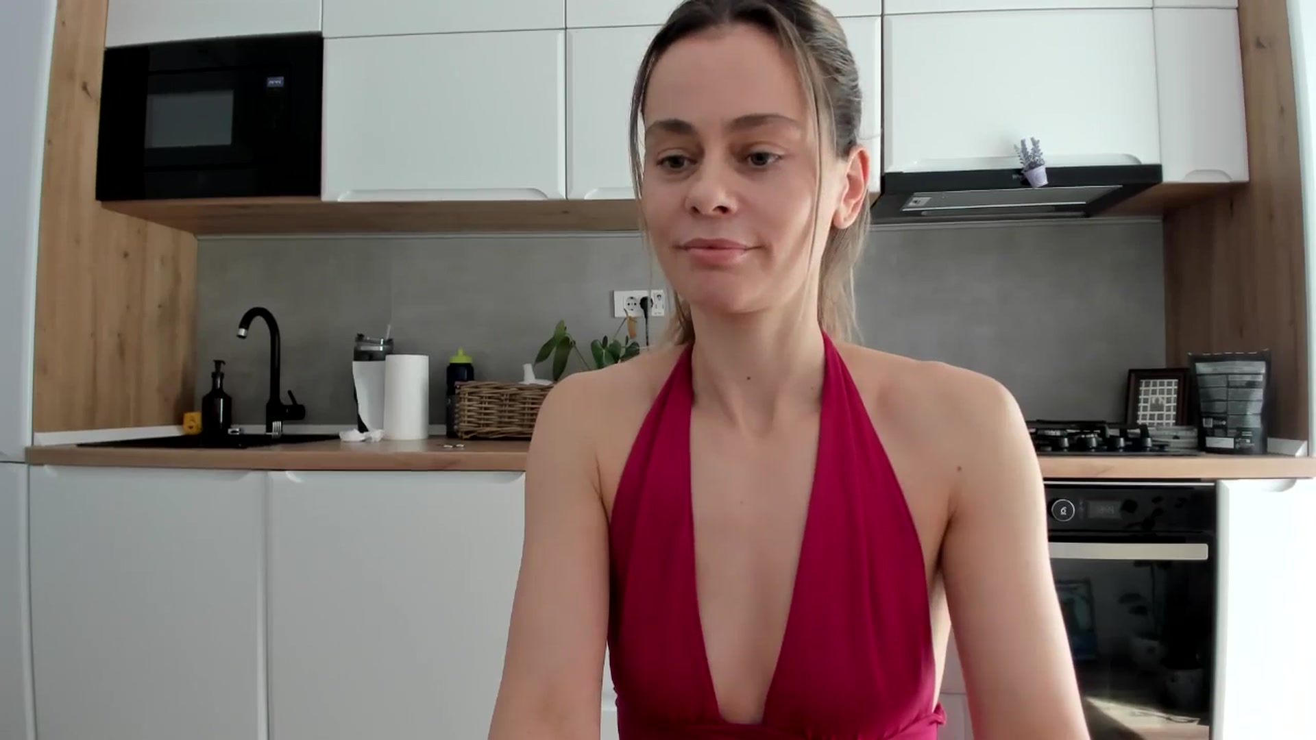Gallery image thumbnail from DebbyPaige's myfreecams stream on, 02/19/2026, 12:46 image 7 of 20