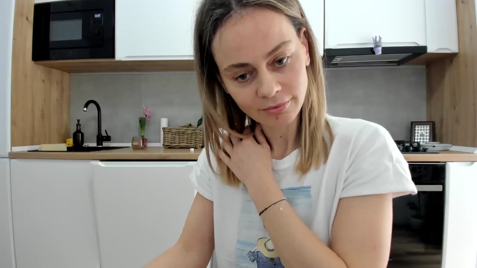 Gallery image thumbnail from DebbyPaige's myfreecams stream on, 02/24/2026, 13:44 image 19 of 20