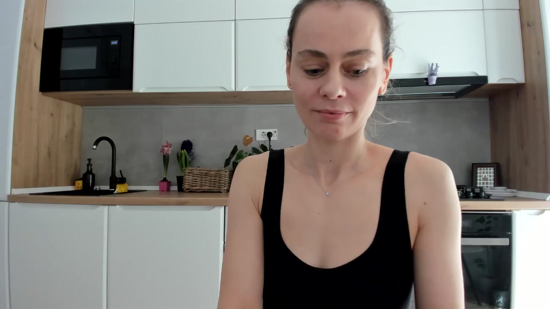 Gallery image thumbnail from DebbyPaige's myfreecams stream on, 02/26/2026, 13:19 image 2 of 20