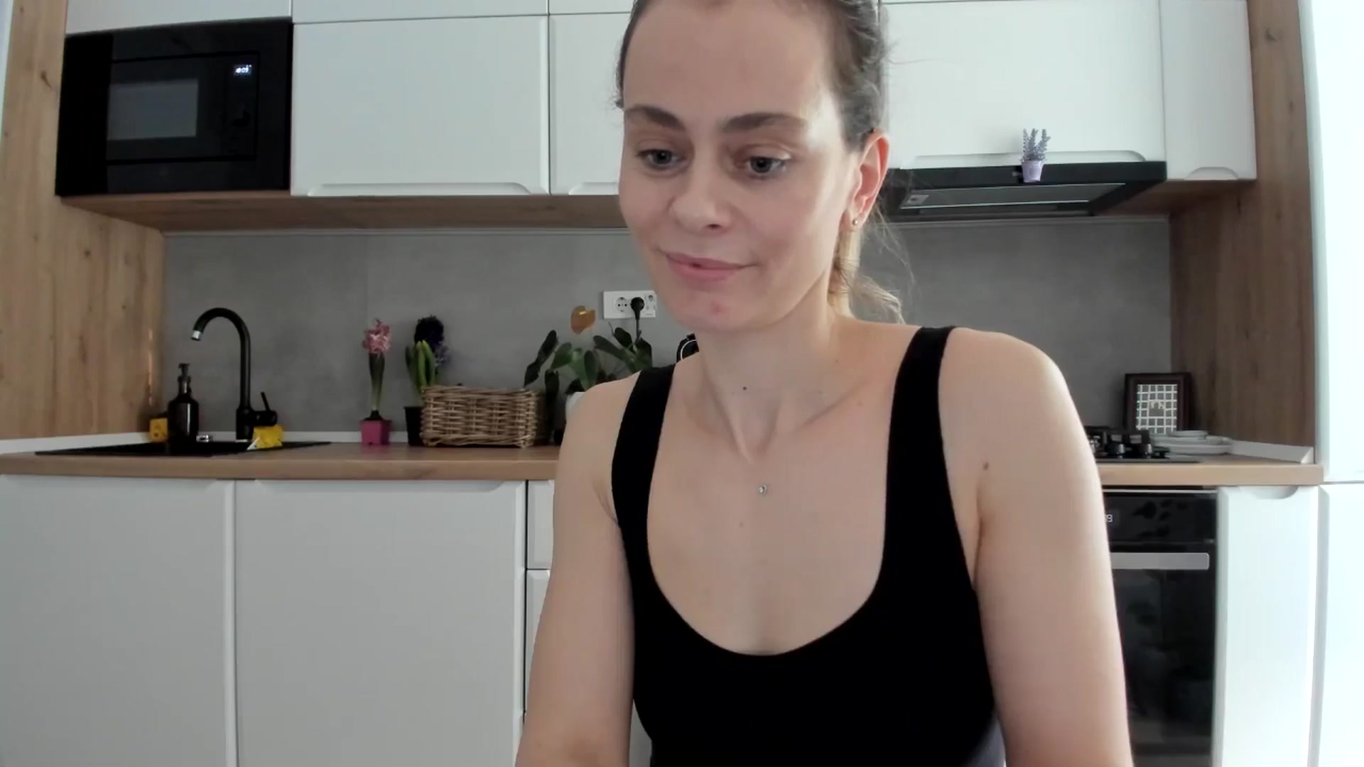 Gallery image thumbnail from DebbyPaige's myfreecams stream on, 02/26/2026, 15:16 image 19 of 20