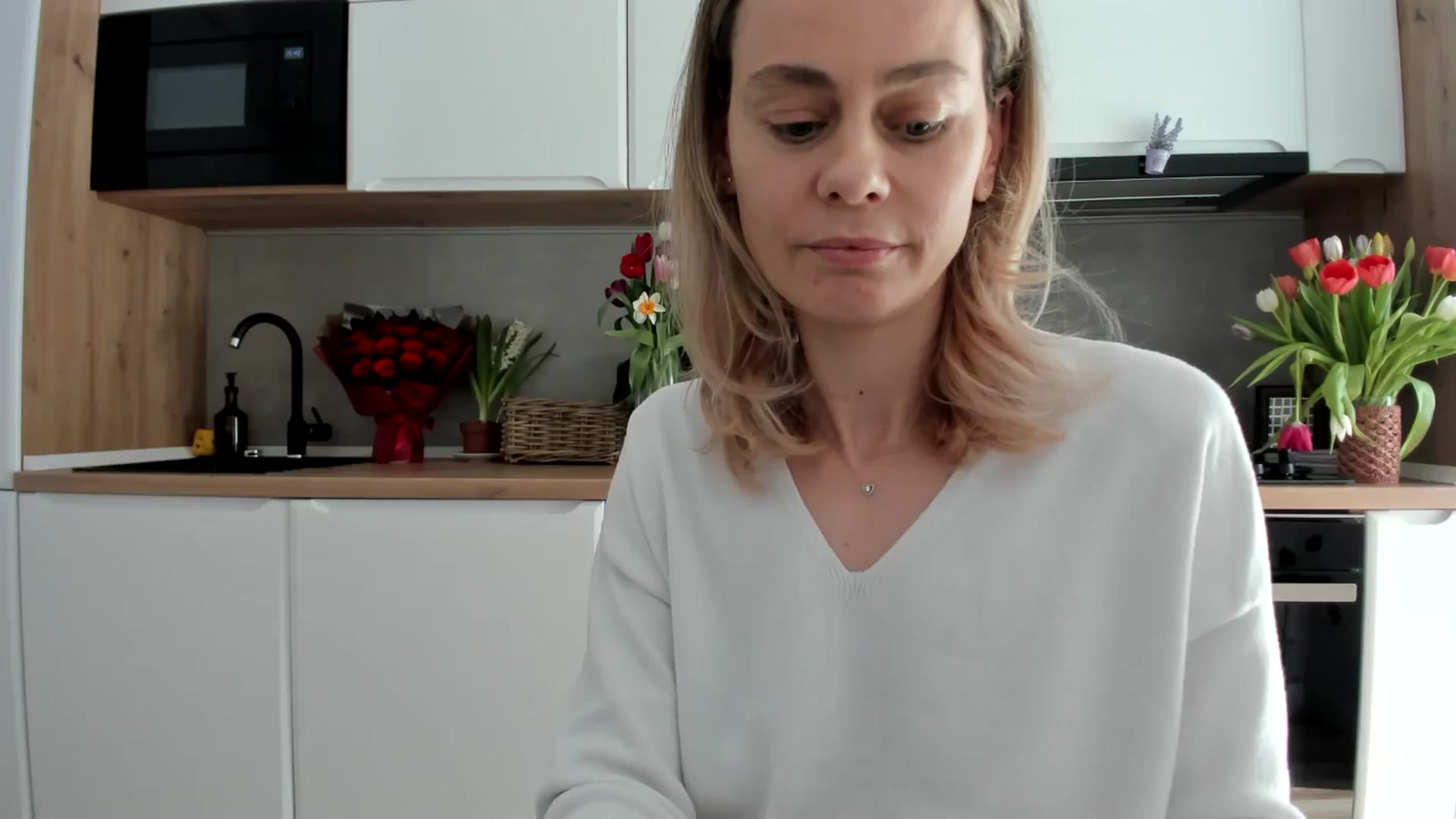 Gallery image thumbnail from DebbyPaige's myfreecams stream on, 03/03/2026, 13:19 image 8 of 20