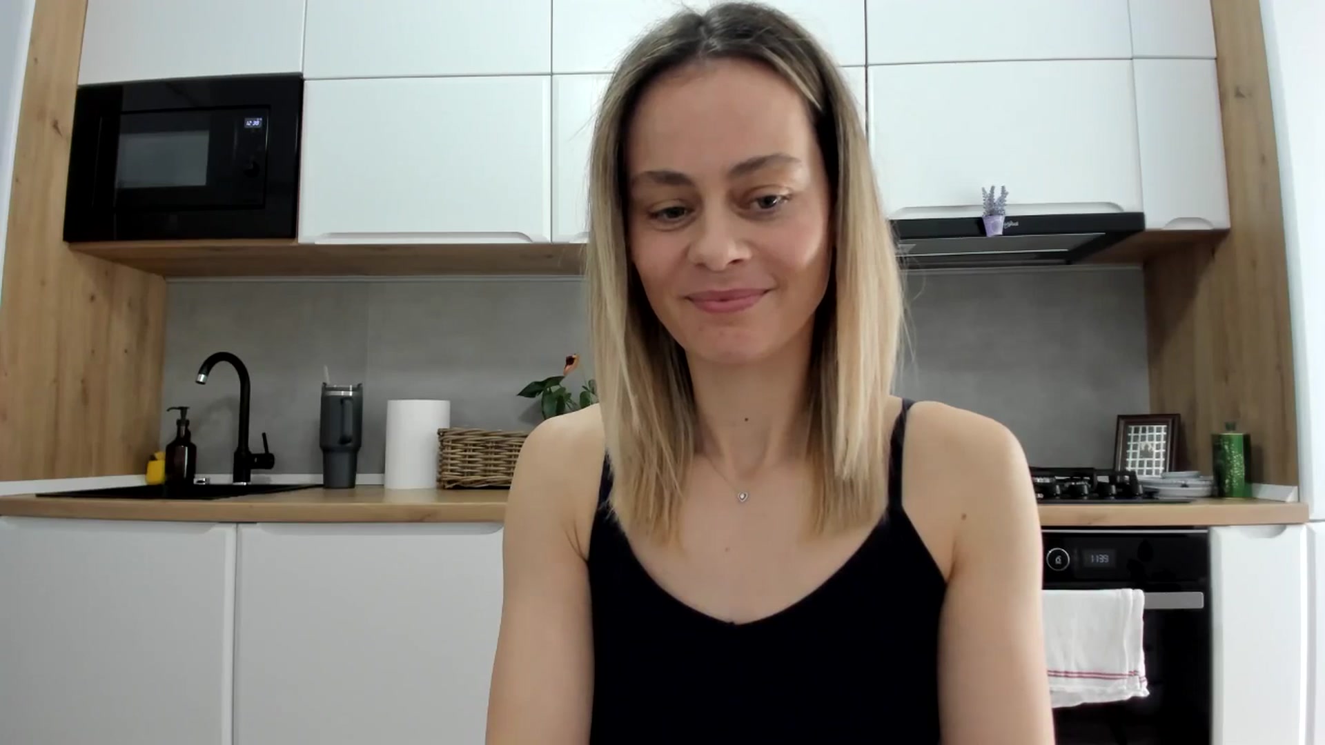 Gallery image thumbnail from DebbyPaige's myfreecams stream on, 03/13/2026, 10:03 image 2 of 20