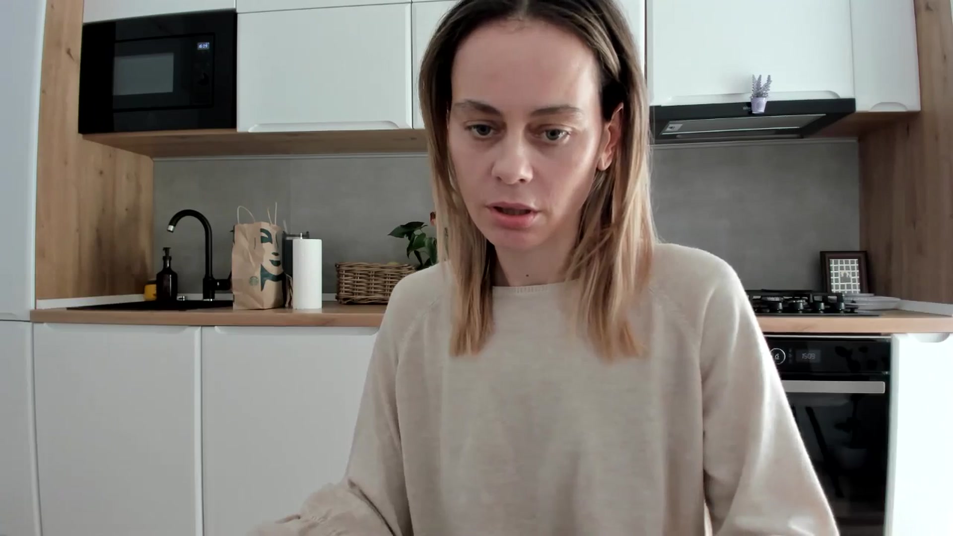 Gallery image thumbnail from DebbyPaige's myfreecams stream on, 03/19/2026, 13:24 image 17 of 20