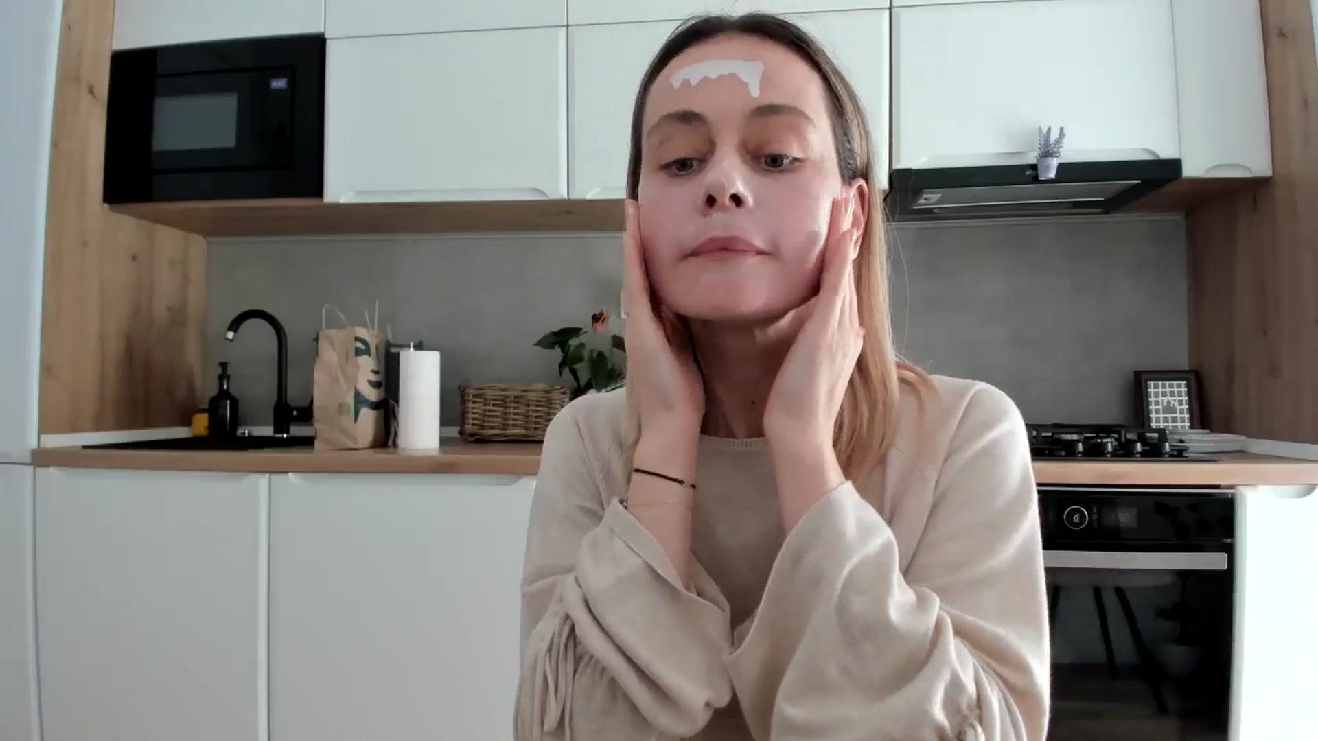 Gallery image thumbnail from DebbyPaige's myfreecams stream on, 03/19/2026, 13:24 image 10 of 20