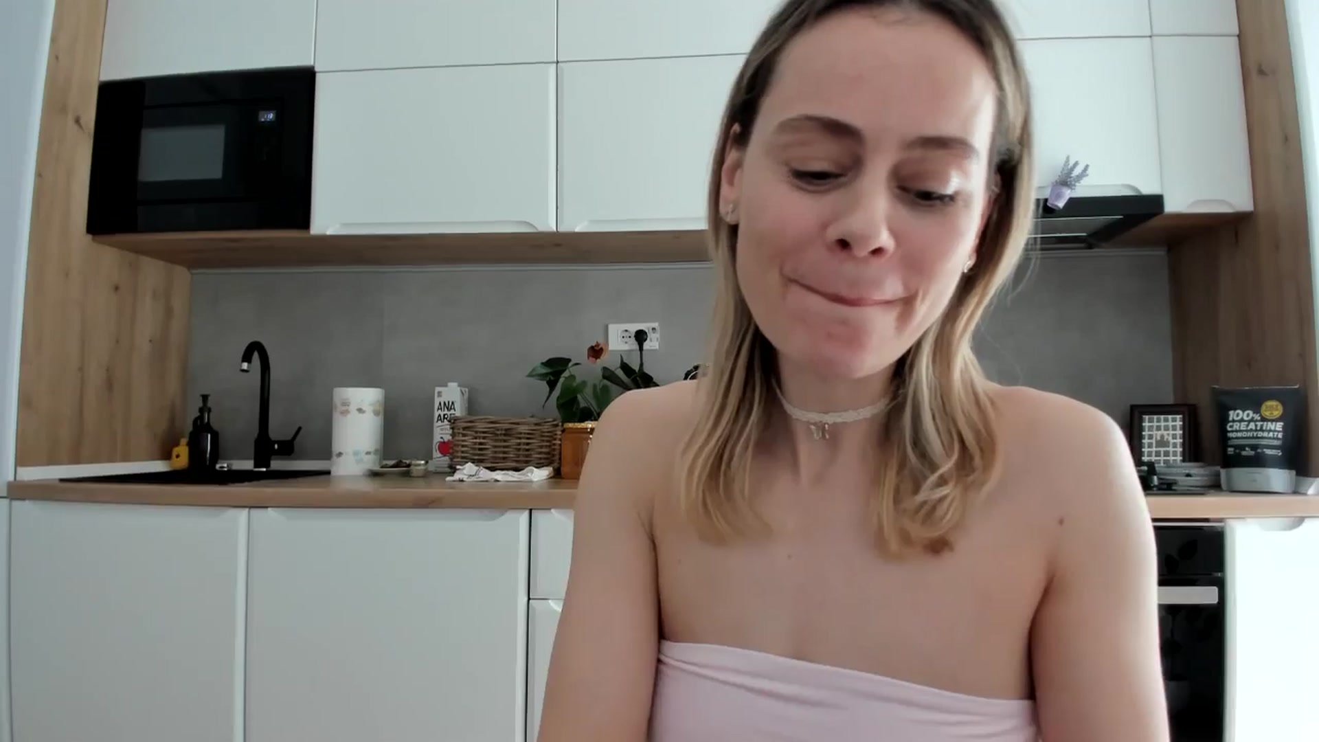 Gallery image thumbnail from DebbyPaige's myfreecams stream on, 03/24/2026, 13:18 image 3 of 20