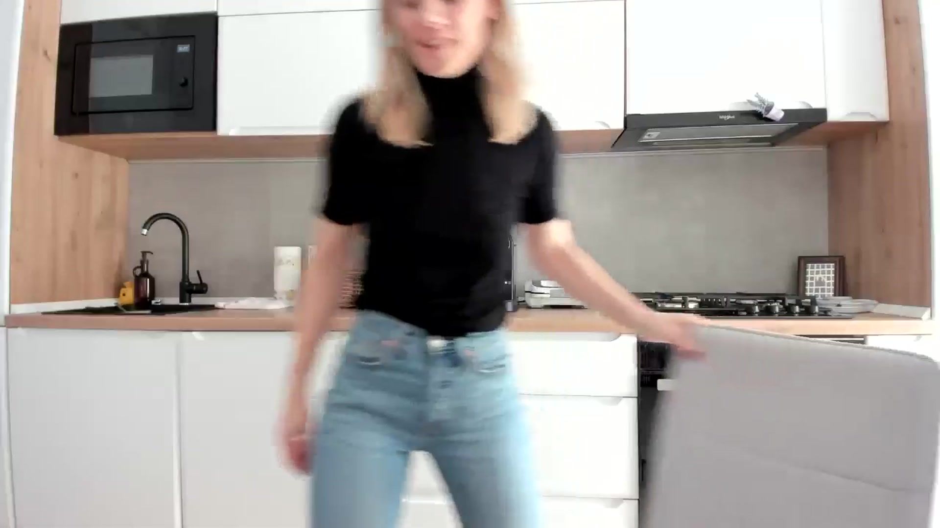 Gallery image thumbnail from DebbyPaige's myfreecams stream on, 03/25/2026, 13:27 image 13 of 20