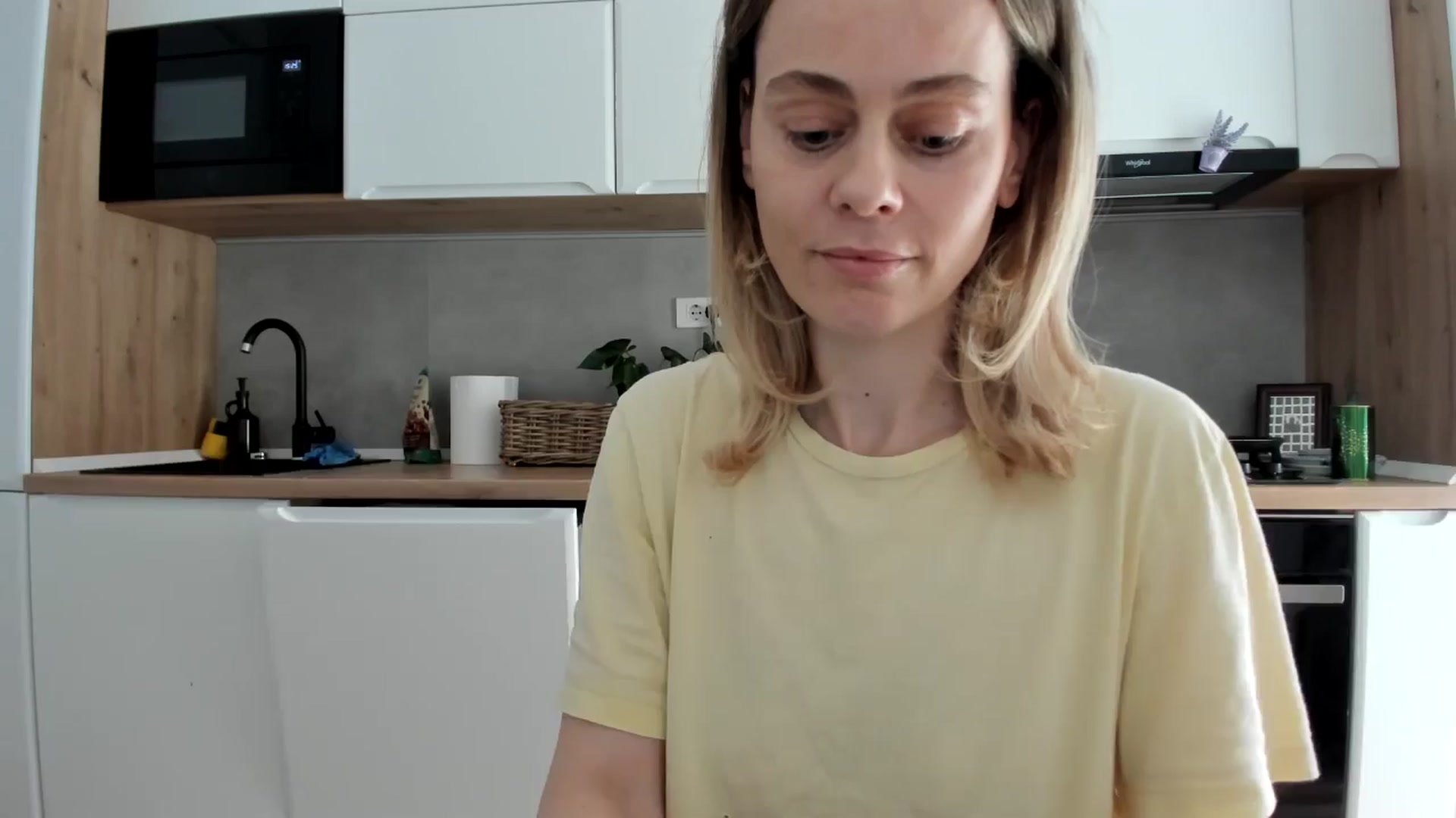 Gallery image thumbnail from DebbyPaige's myfreecams stream on, 04/01/2026, 12:49 image 3 of 20