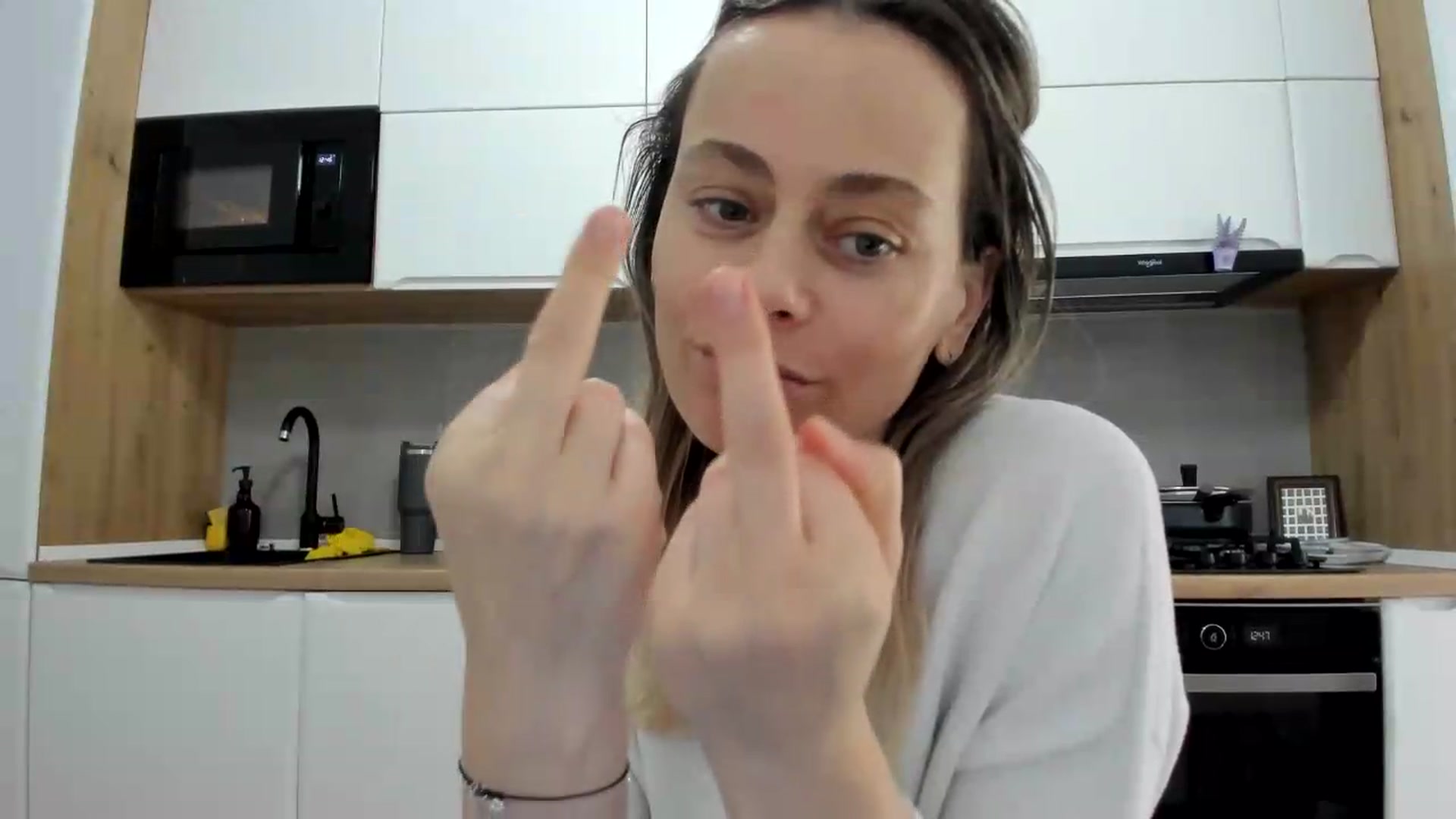 Gallery image thumbnail from DebbyPaige's myfreecams stream on, 04/30/2026, 10:09 image 3 of 20