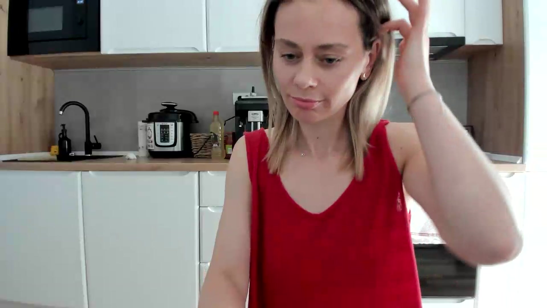 Gallery image thumbnail from DebbyPaige's myfreecams stream on, 05/26/2026, 13:49 image 6 of 20