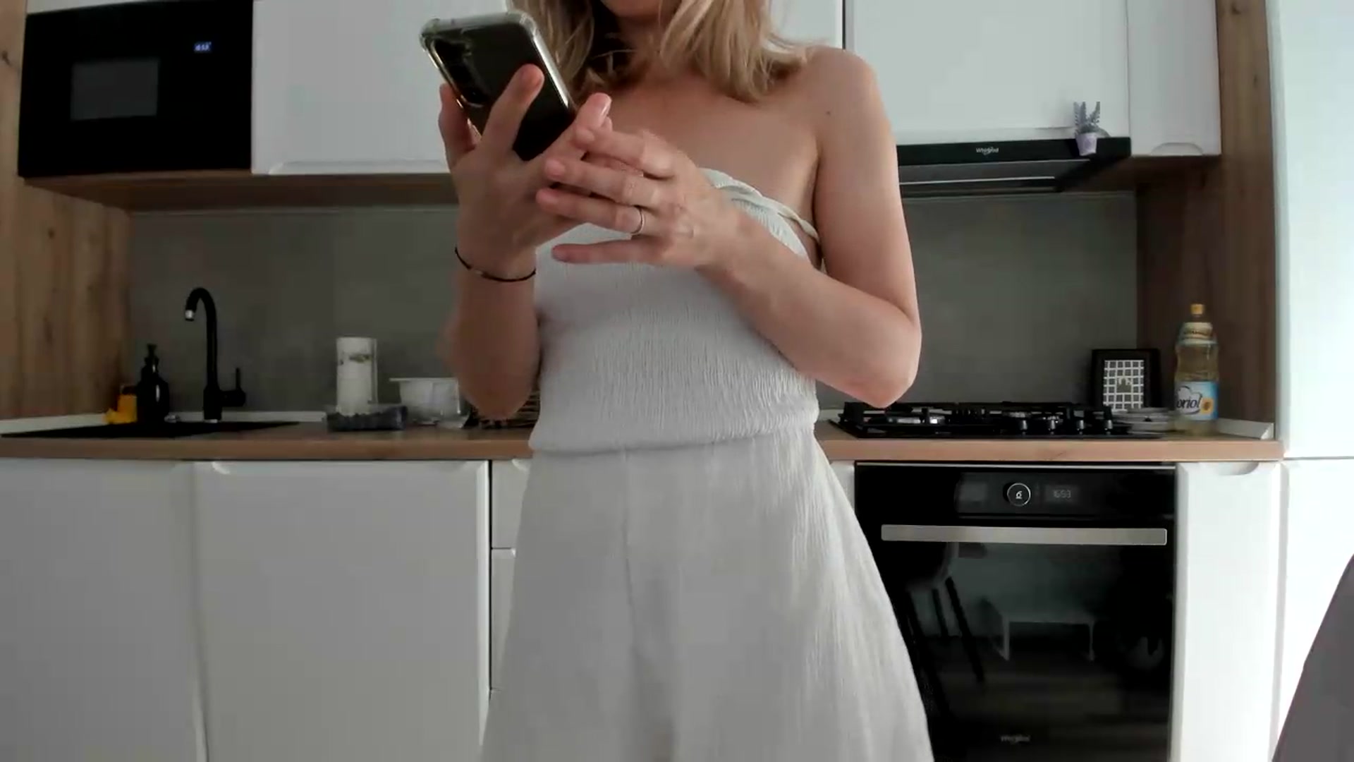 Gallery image thumbnail from DebbyPaige's myfreecams stream on, 06/26/2026, 14:11 image 15 of 20