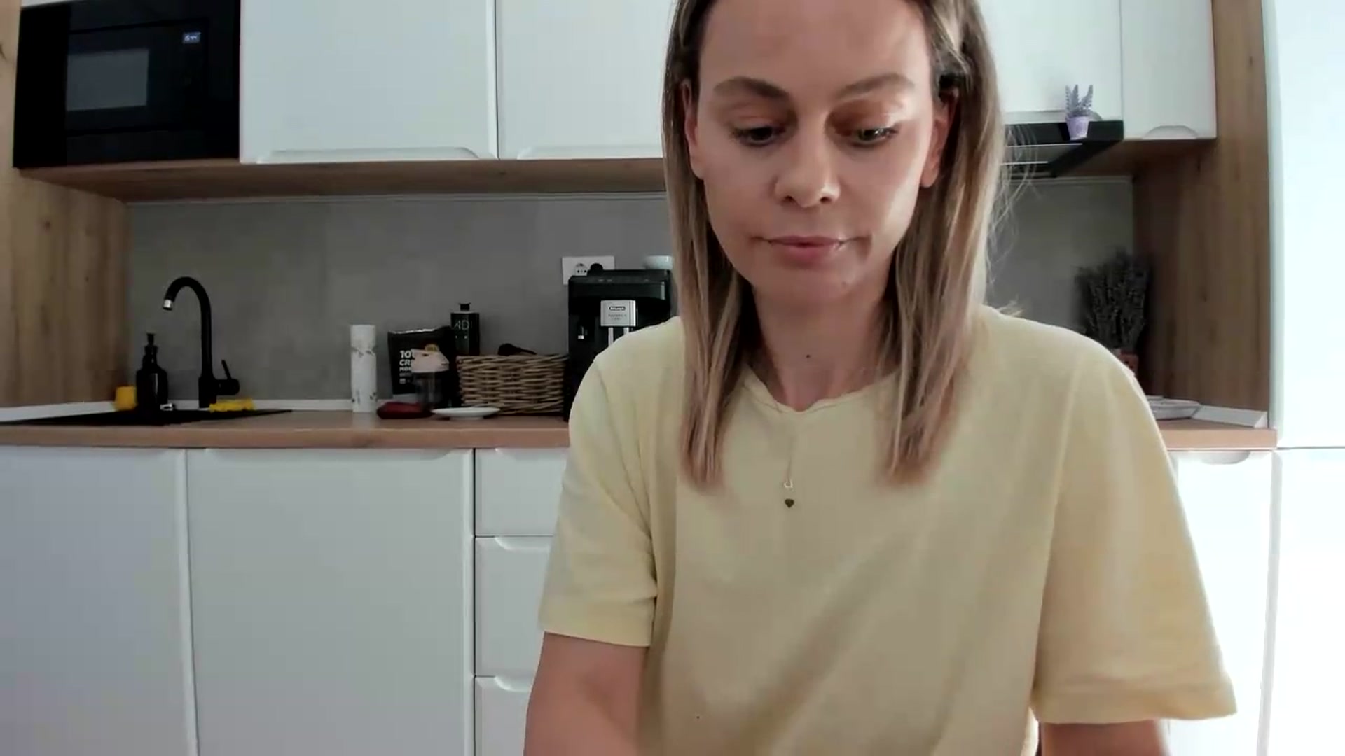 Gallery image thumbnail from DebbyPaige's myfreecams stream on, 07/07/2026, 12:55 image 13 of 20