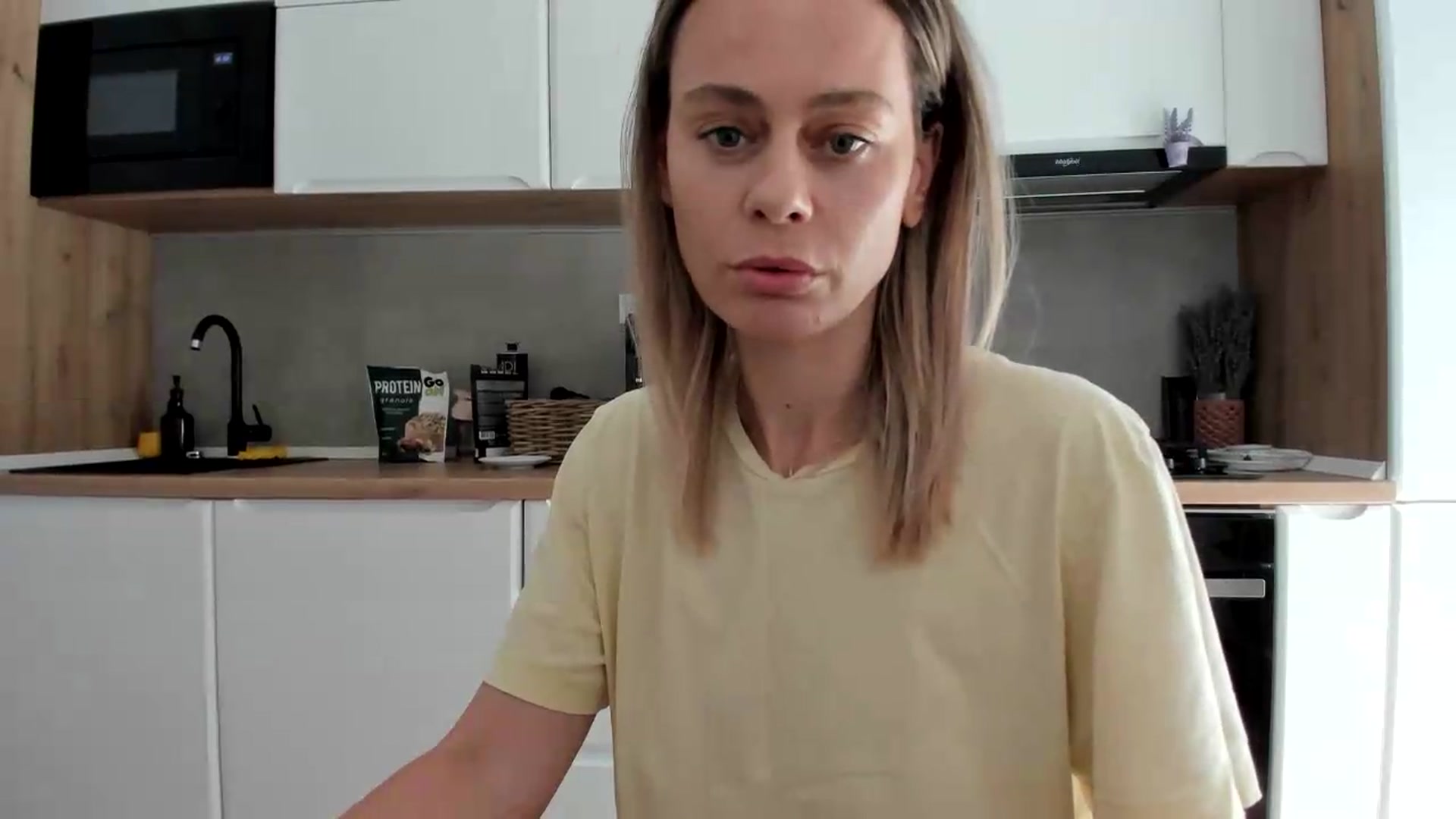 Gallery image thumbnail from DebbyPaige's myfreecams stream on, 07/07/2026, 13:49 image 14 of 20