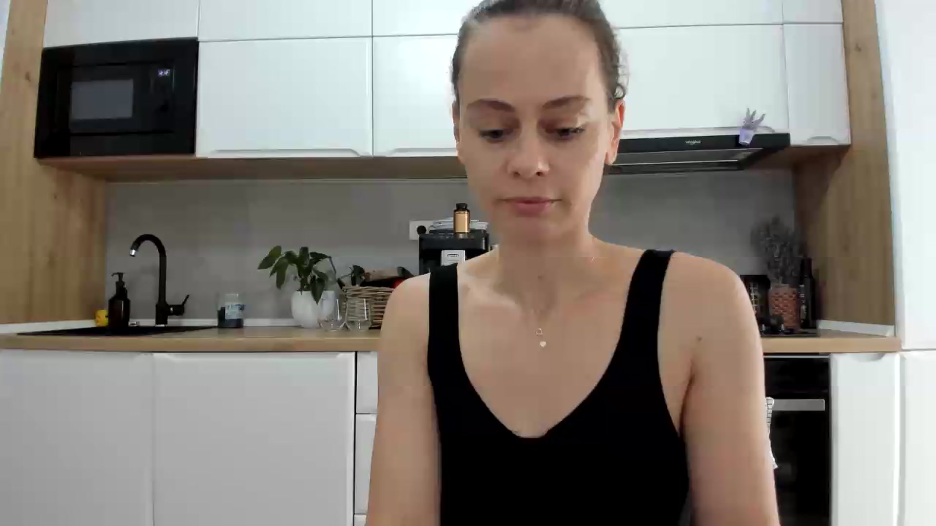 Gallery image thumbnail from DebbyPaige's myfreecams stream on, 08/13/2026, 13:15 image 1 of 20