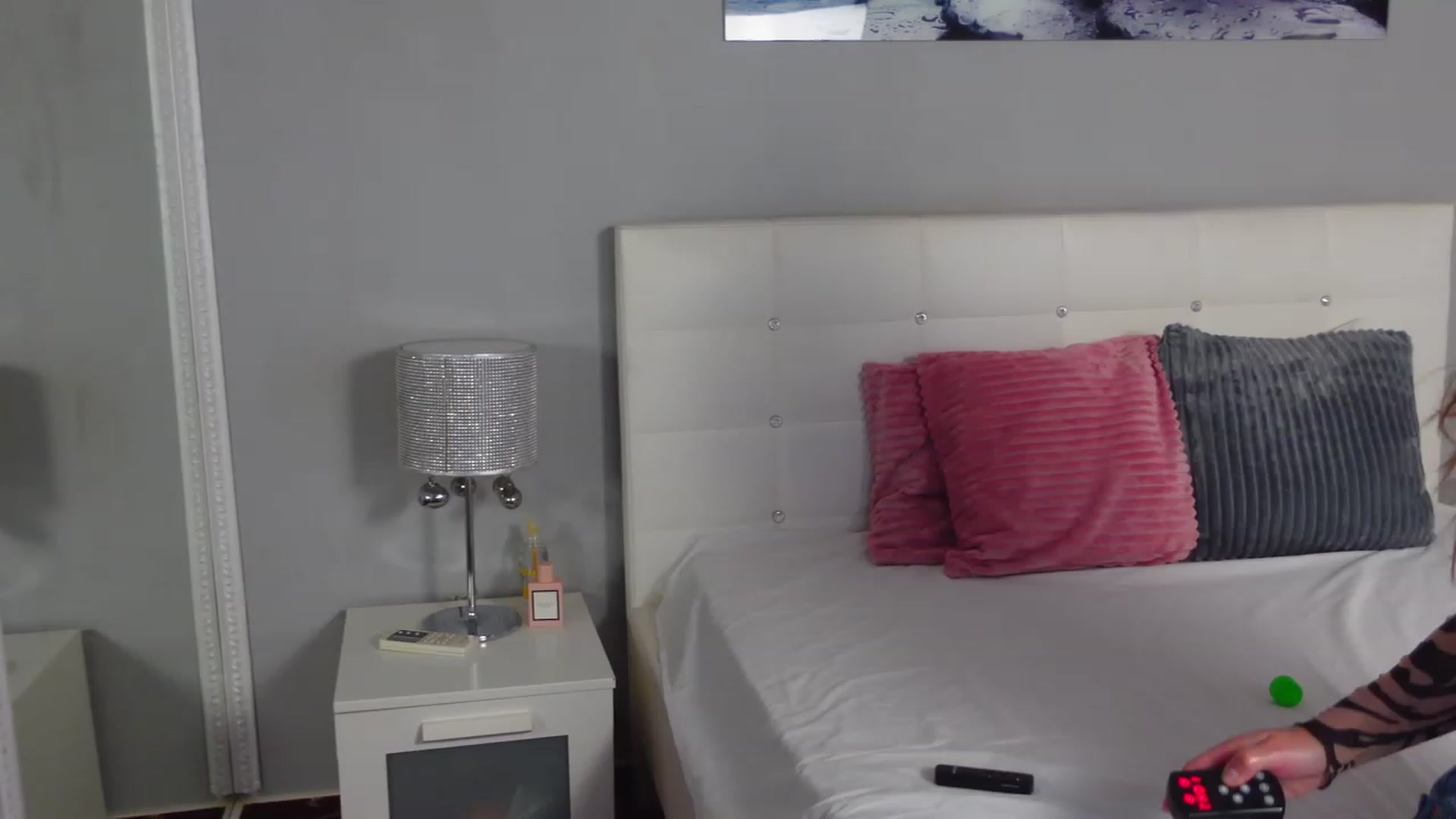 Gallery image thumbnail from DebraPaige's myfreecams stream on, 11/21/2022, 06:27 image 9 of 20