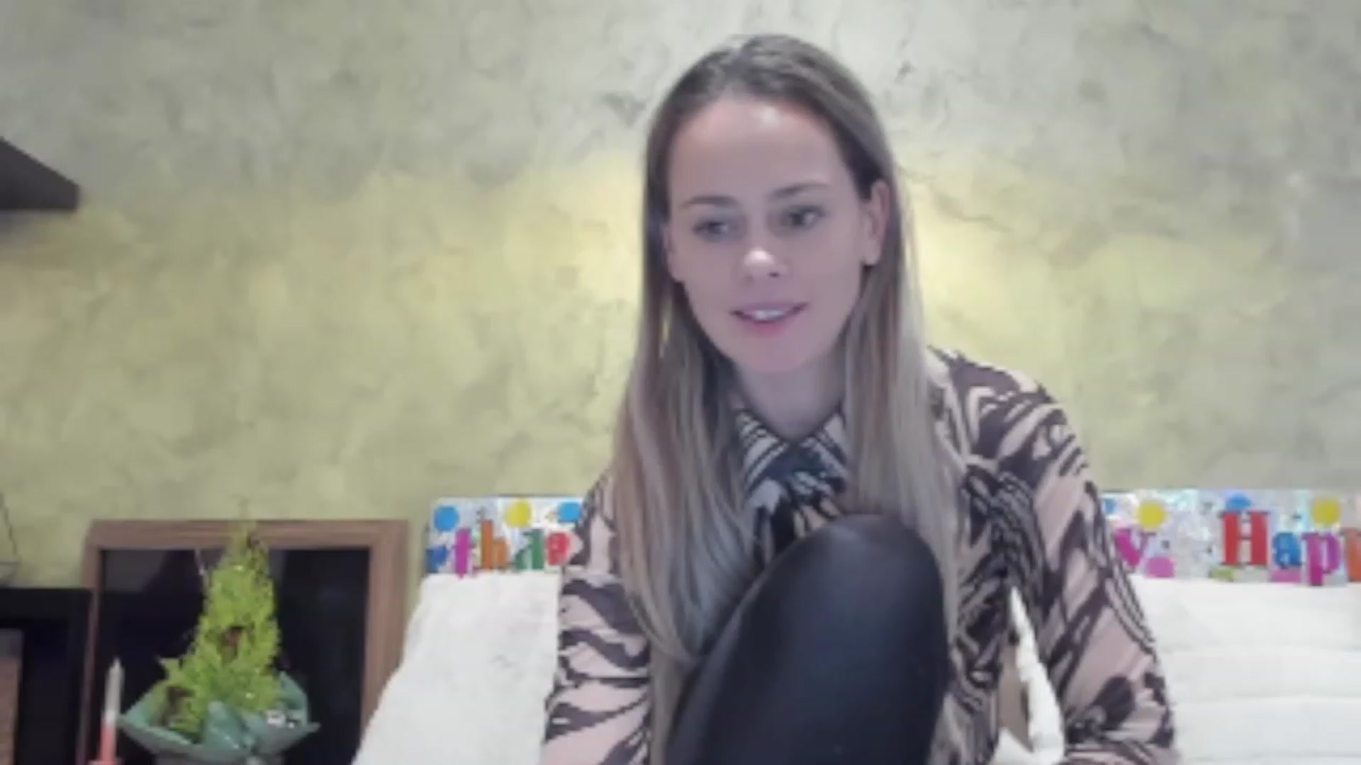 Gallery image thumbnail from DebraPaige's myfreecams stream on, 12/06/2022, 09:33 image 12 of 20