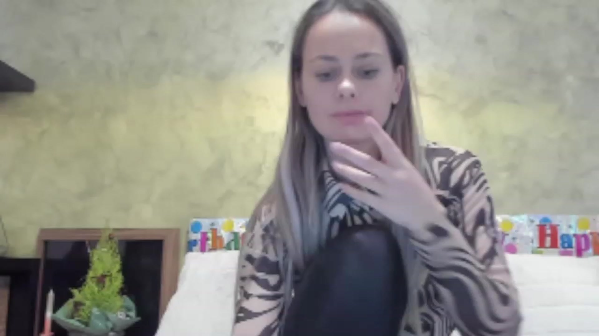 Gallery image thumbnail from DebraPaige's myfreecams stream on, 12/06/2022, 09:33 image 9 of 20
