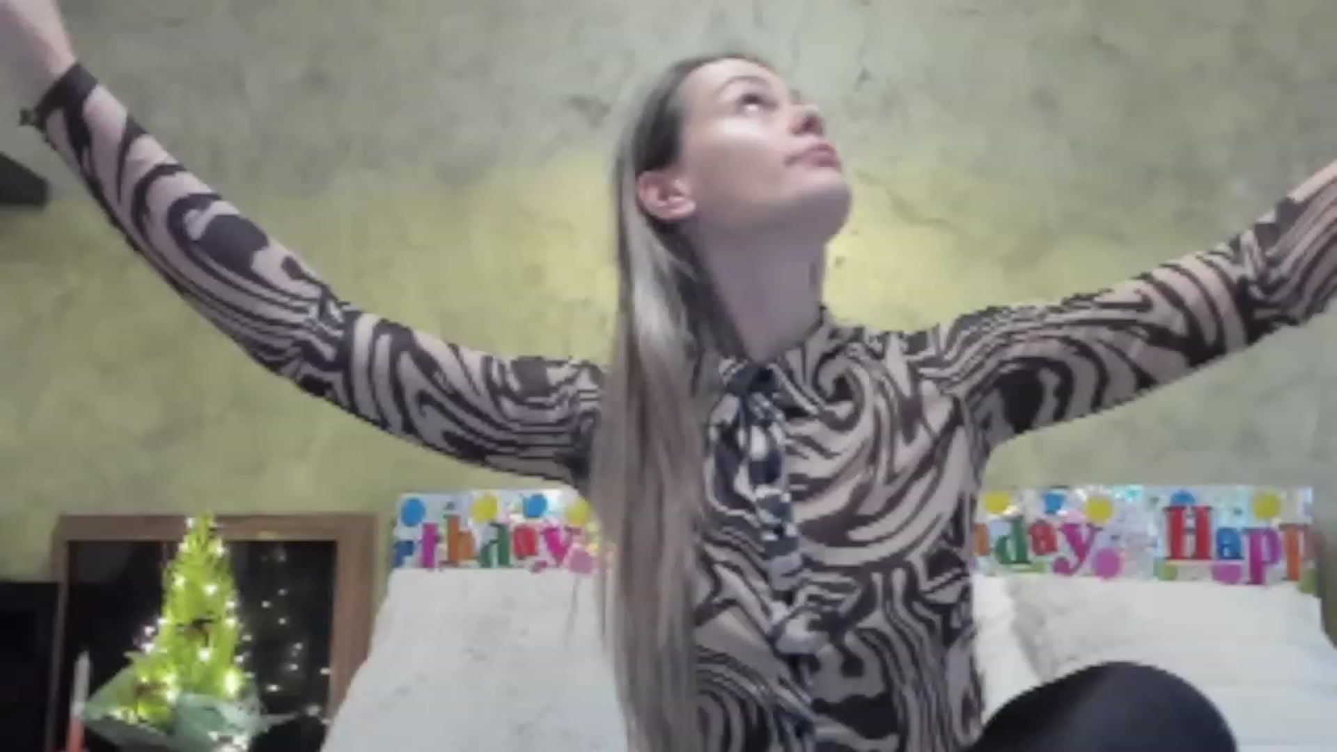 Gallery image thumbnail from DebraPaige's myfreecams stream on, 12/06/2022, 10:00 image 7 of 20