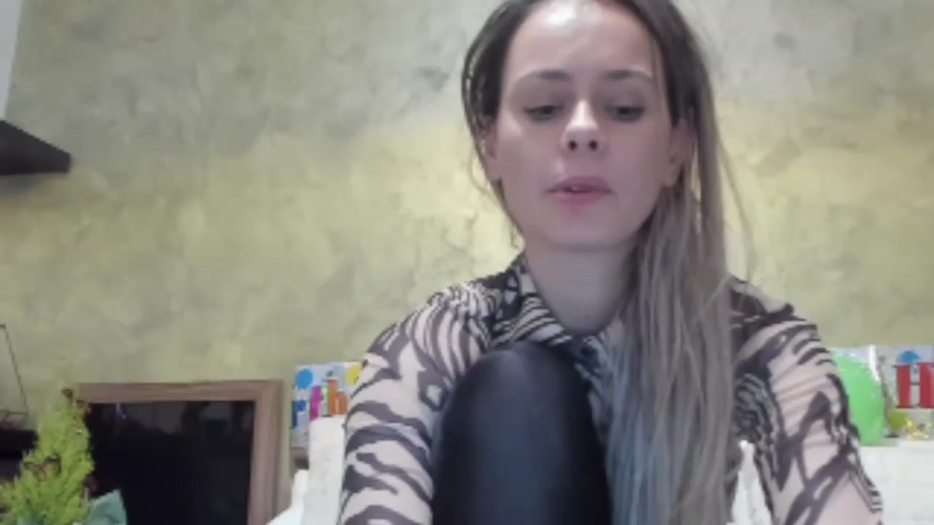 Gallery image thumbnail from DebraPaige's myfreecams stream on, 12/06/2022, 14:33 image 18 of 20