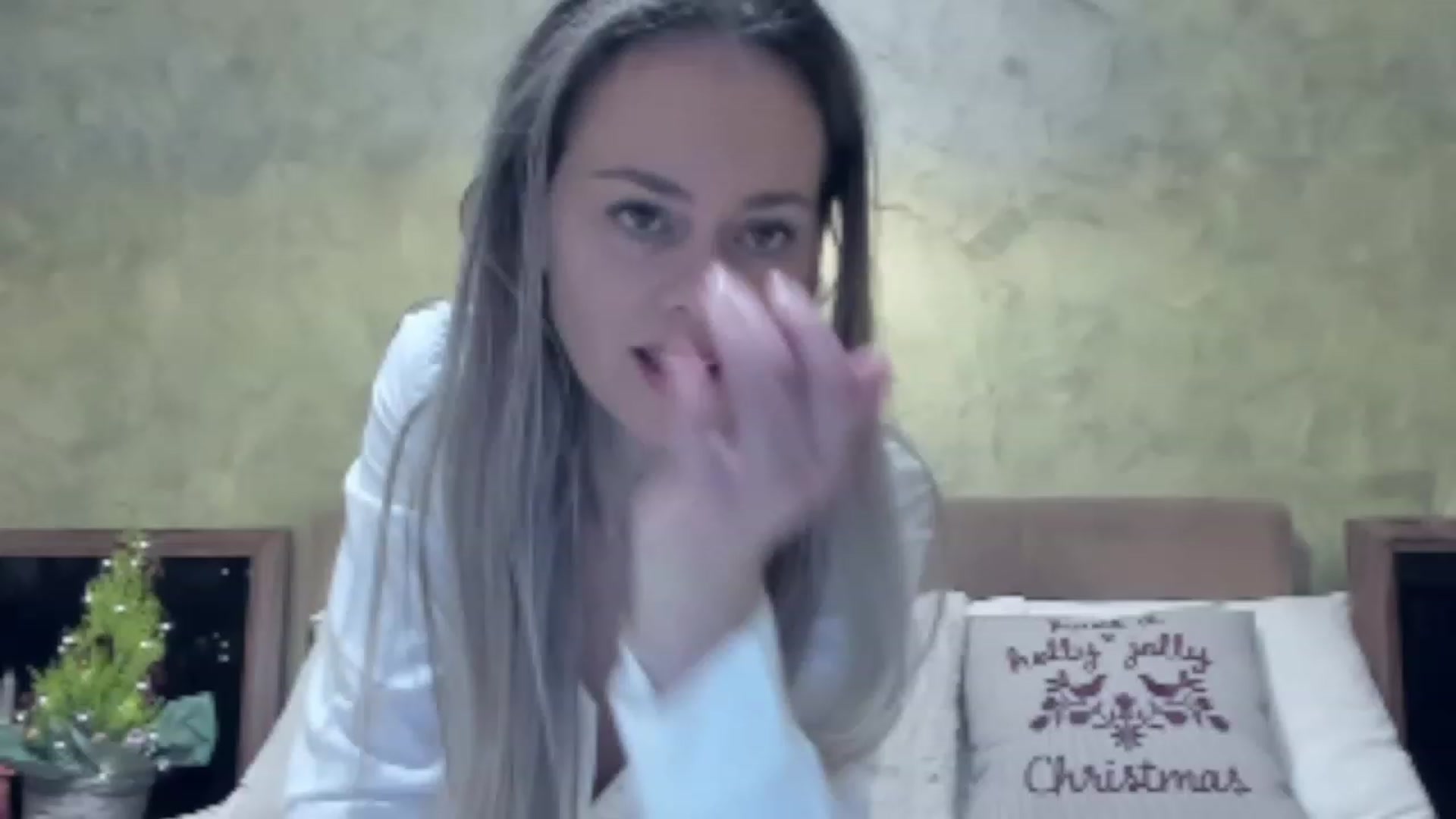 Gallery image thumbnail from DebraPaige's myfreecams stream on, 12/08/2022, 07:15 image 3 of 20