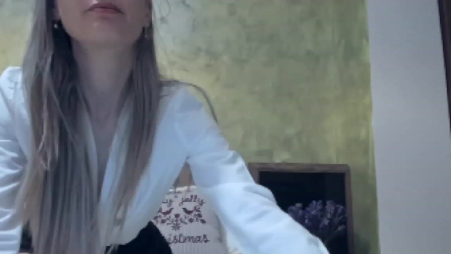 Gallery image thumbnail from DebraPaige's myfreecams stream on, 12/08/2022, 07:15 image 1 of 20