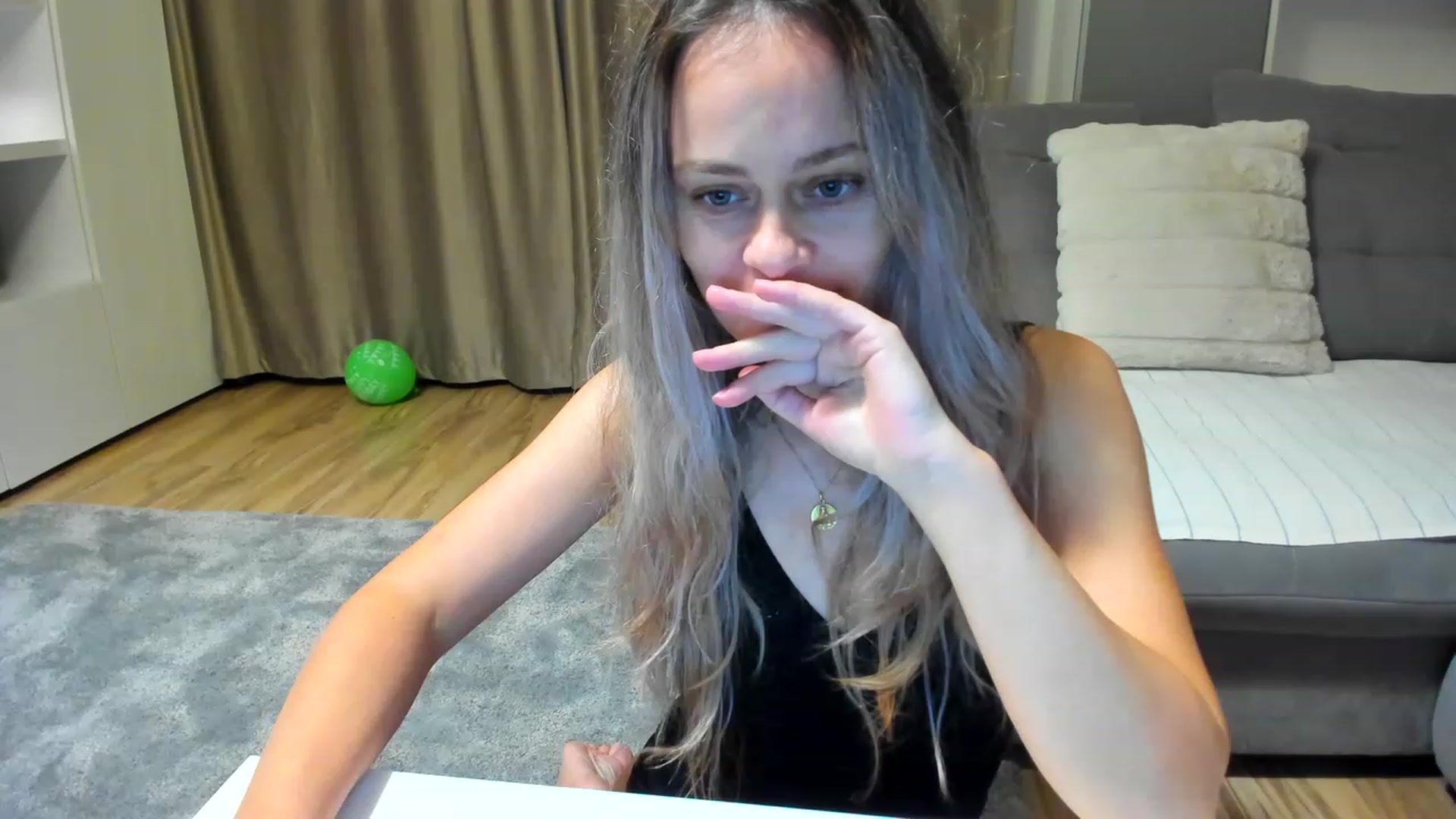 Gallery image thumbnail from DebraPaige's myfreecams stream on, 12/28/2022, 15:47 image 1 of 20