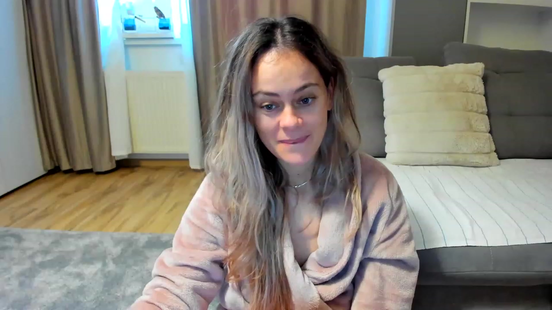 Gallery image thumbnail from DebraPaige's myfreecams stream on, 12/29/2022, 08:47 image 9 of 20