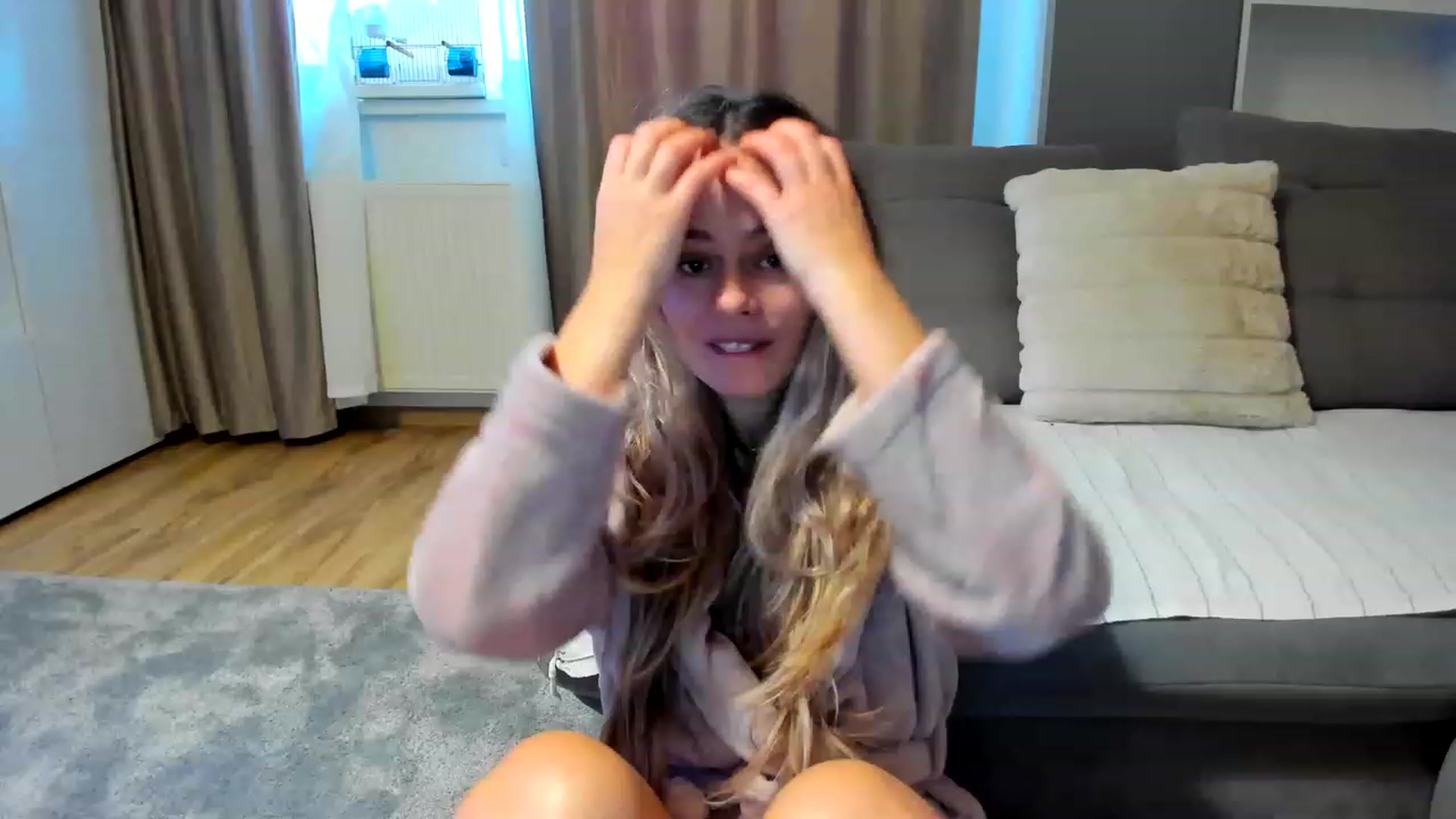 Gallery image thumbnail from DebraPaige's myfreecams stream on, 12/29/2022, 08:47 image 16 of 20