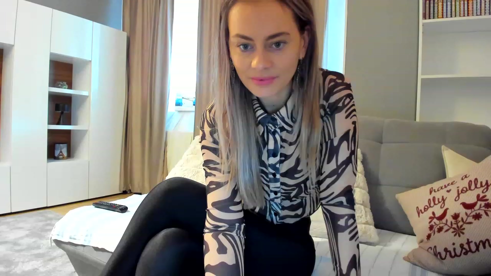 Gallery image thumbnail from DebraPaige's myfreecams stream on, 12/30/2022, 10:20 image 2 of 20