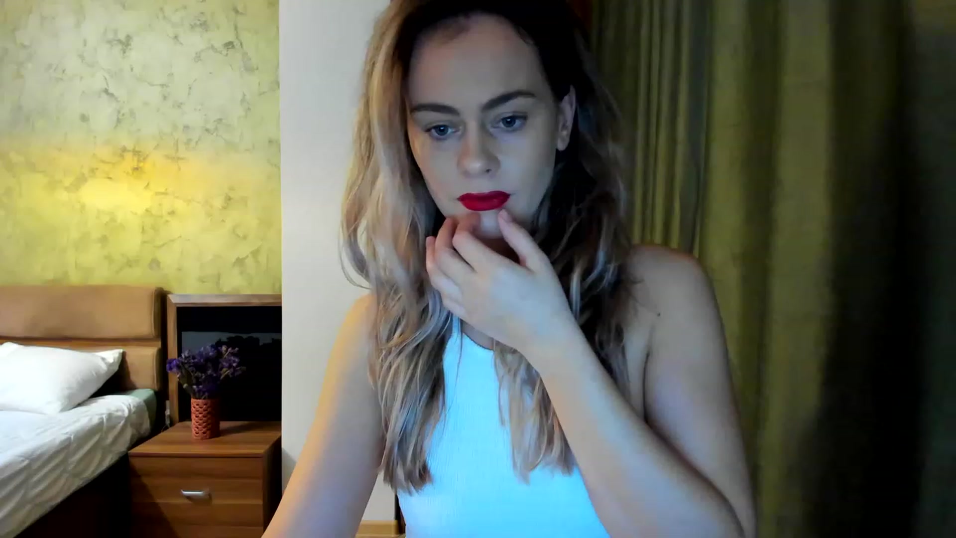Gallery image thumbnail from DebraPaige's myfreecams stream on, 01/10/2023, 06:46 image 2 of 20