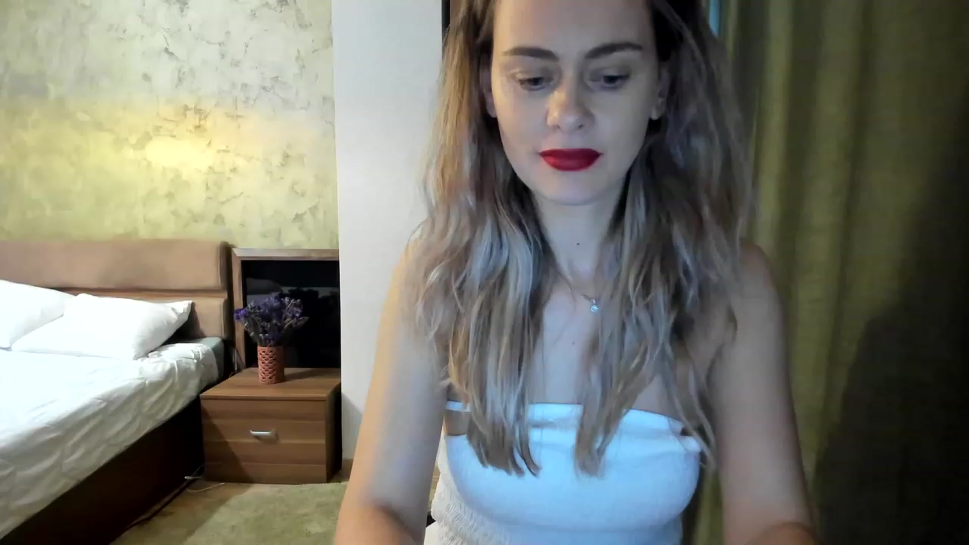 Gallery image thumbnail from DebraPaige's myfreecams stream on, 01/10/2023, 13:00 image 20 of 20