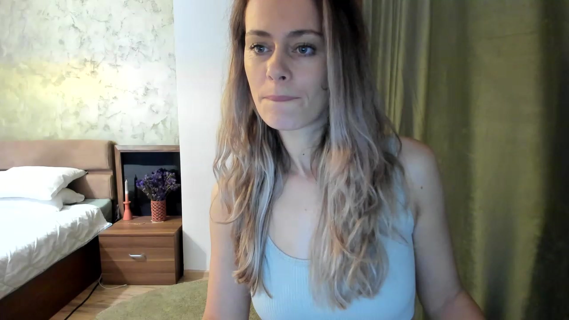 Gallery image thumbnail from DebraPaige's myfreecams stream on, 01/12/2023, 10:08 image 13 of 20