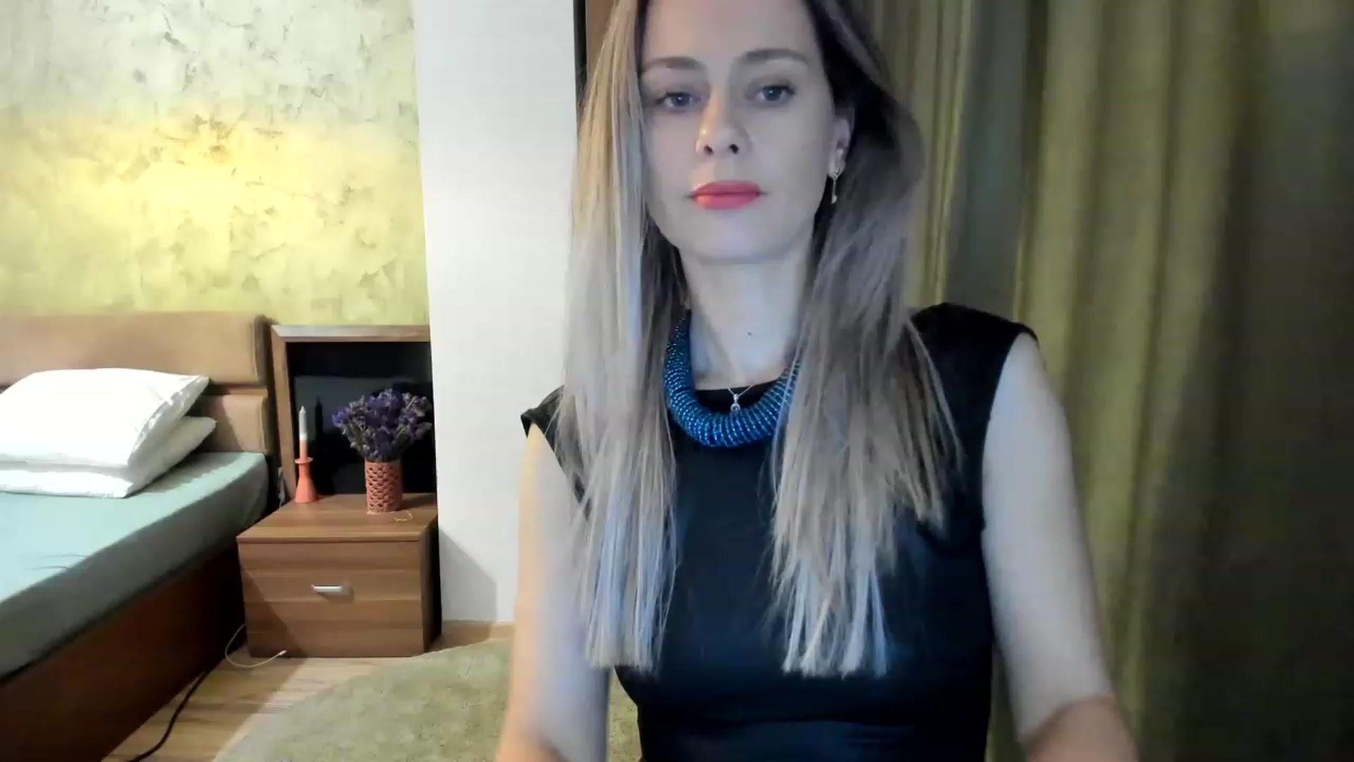 Gallery image thumbnail from DebraPaige's myfreecams stream on, 01/16/2023, 07:03 image 9 of 20