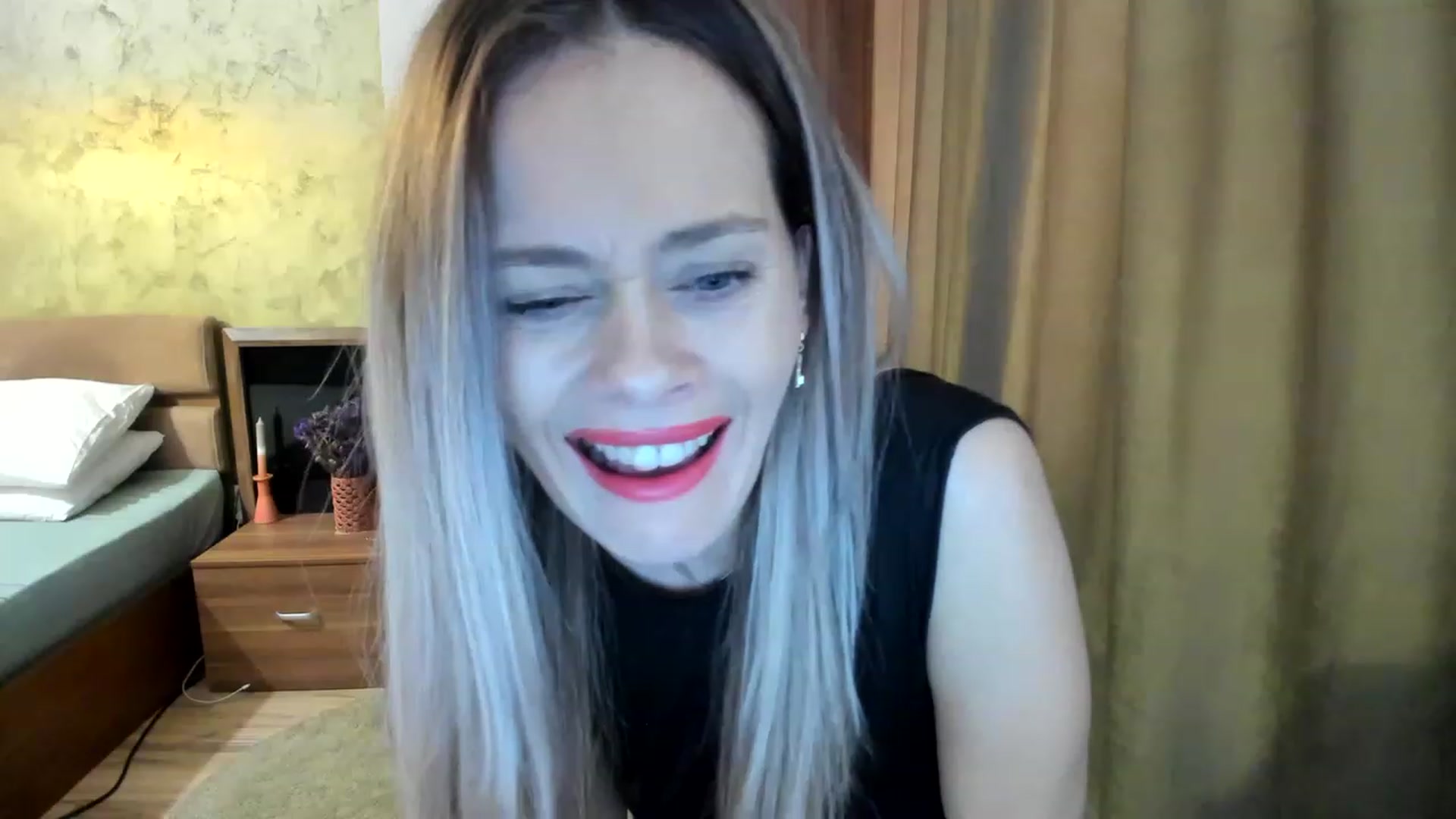 Gallery image thumbnail from DebraPaige's myfreecams stream on, 01/16/2023, 09:20 image 16 of 20
