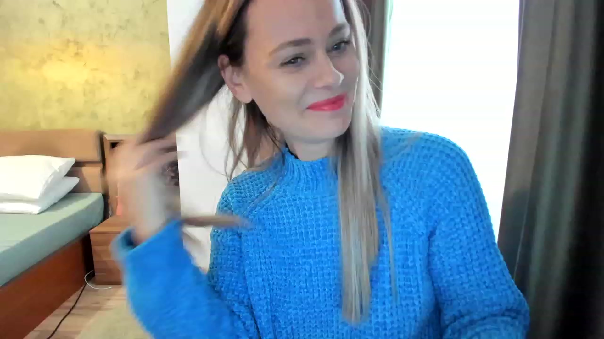 Gallery image thumbnail from DebraPaige's myfreecams stream on, 01/16/2023, 13:32 image 12 of 20