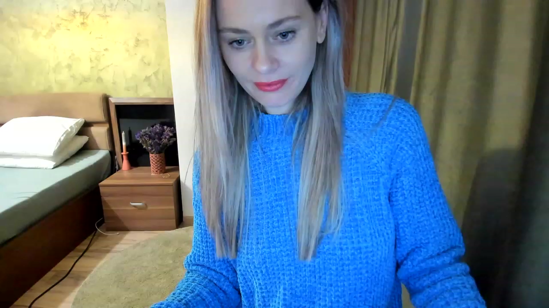 Gallery image thumbnail from DebraPaige's myfreecams stream on, 01/16/2023, 13:32 image 18 of 20