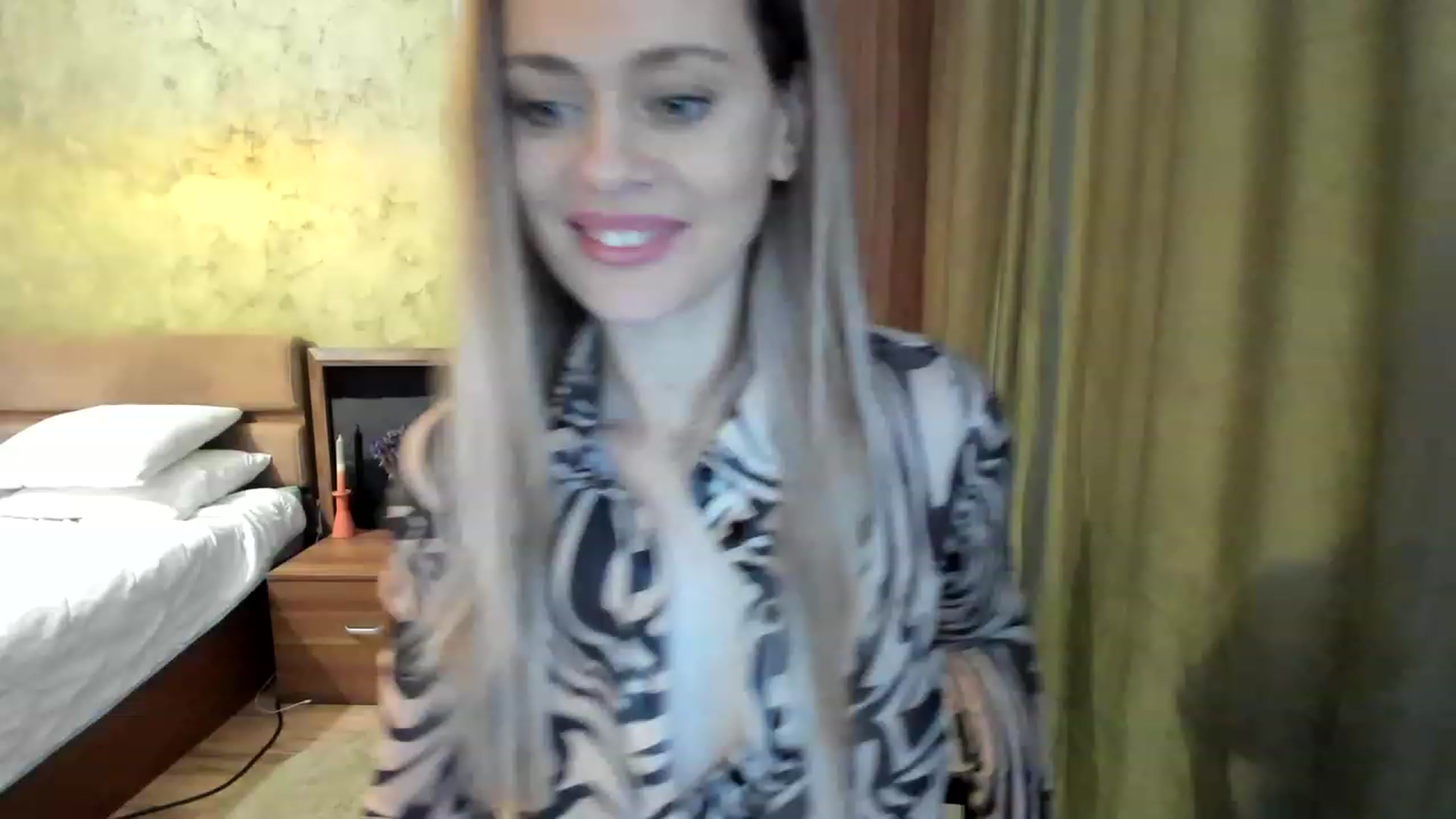 Gallery image thumbnail from DebraPaige's myfreecams stream on, 01/17/2023, 09:34 image 3 of 20