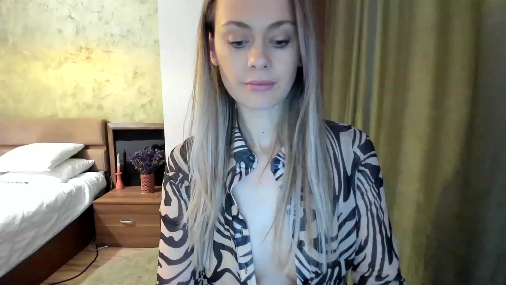 Gallery image thumbnail from DebraPaige's myfreecams stream on, 01/17/2023, 10:13 image 20 of 20