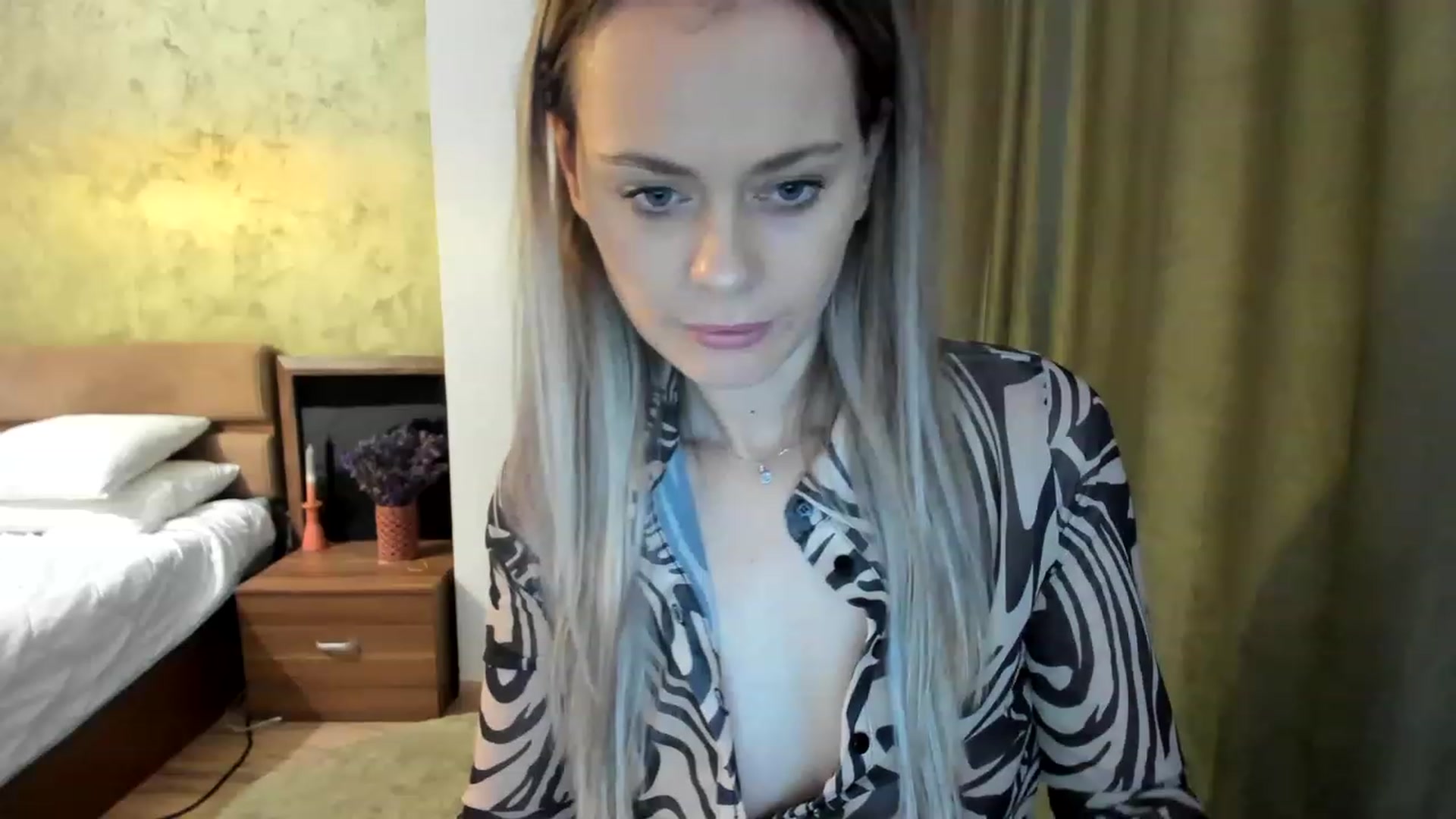 Gallery image thumbnail from DebraPaige's myfreecams stream on, 01/17/2023, 11:06 image 3 of 20