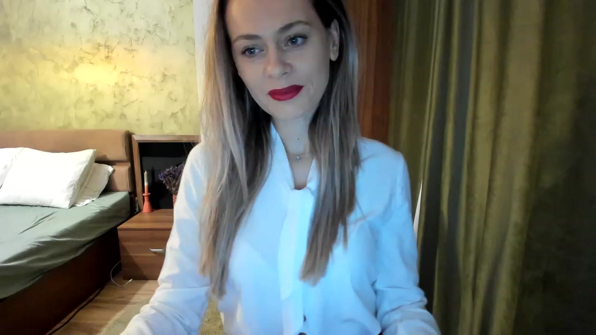 Gallery image thumbnail from DebraPaige's myfreecams stream on, 01/18/2023, 08:51 image 6 of 20