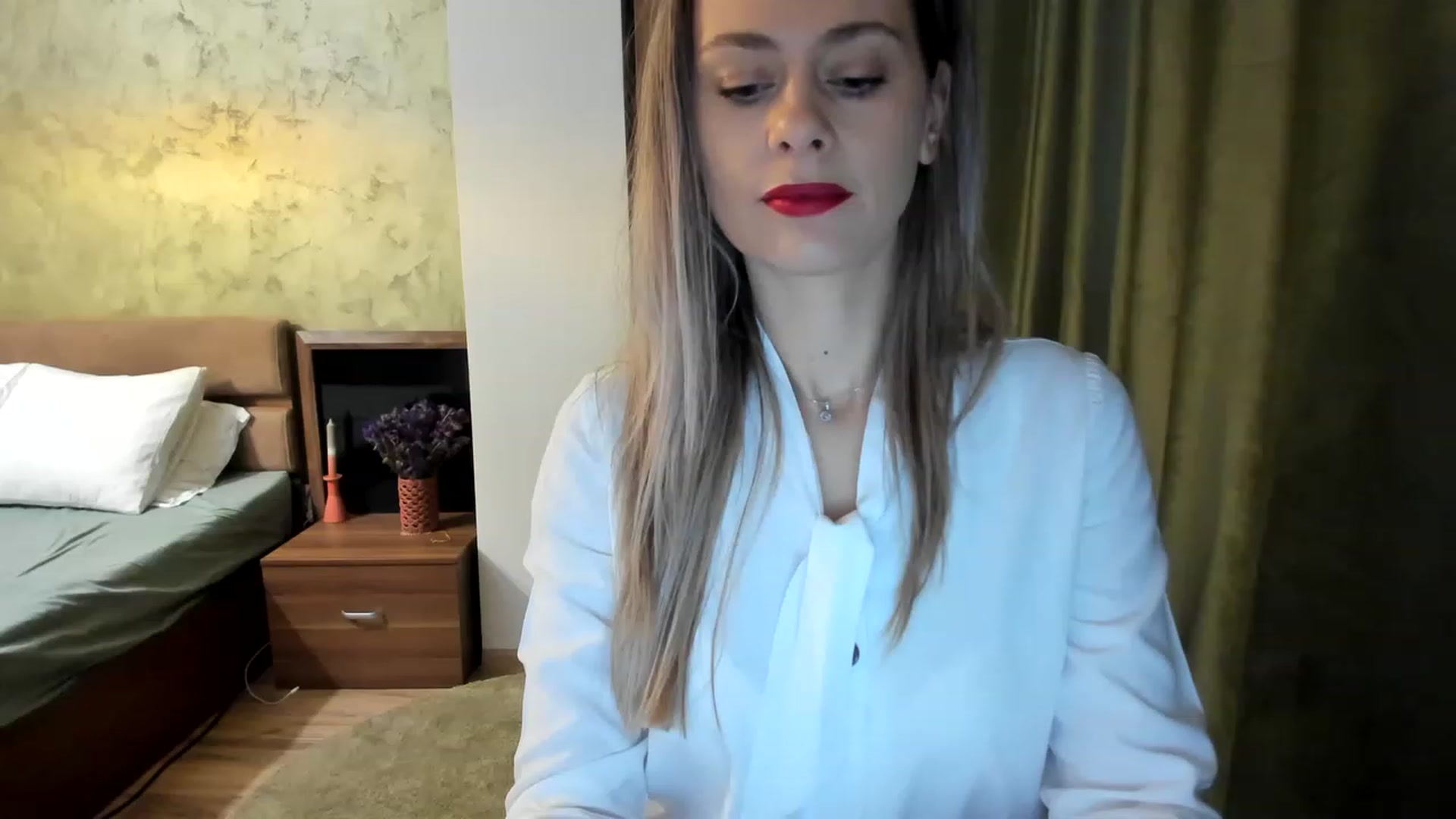 Gallery image thumbnail from DebraPaige's myfreecams stream on, 01/18/2023, 08:51 image 4 of 20