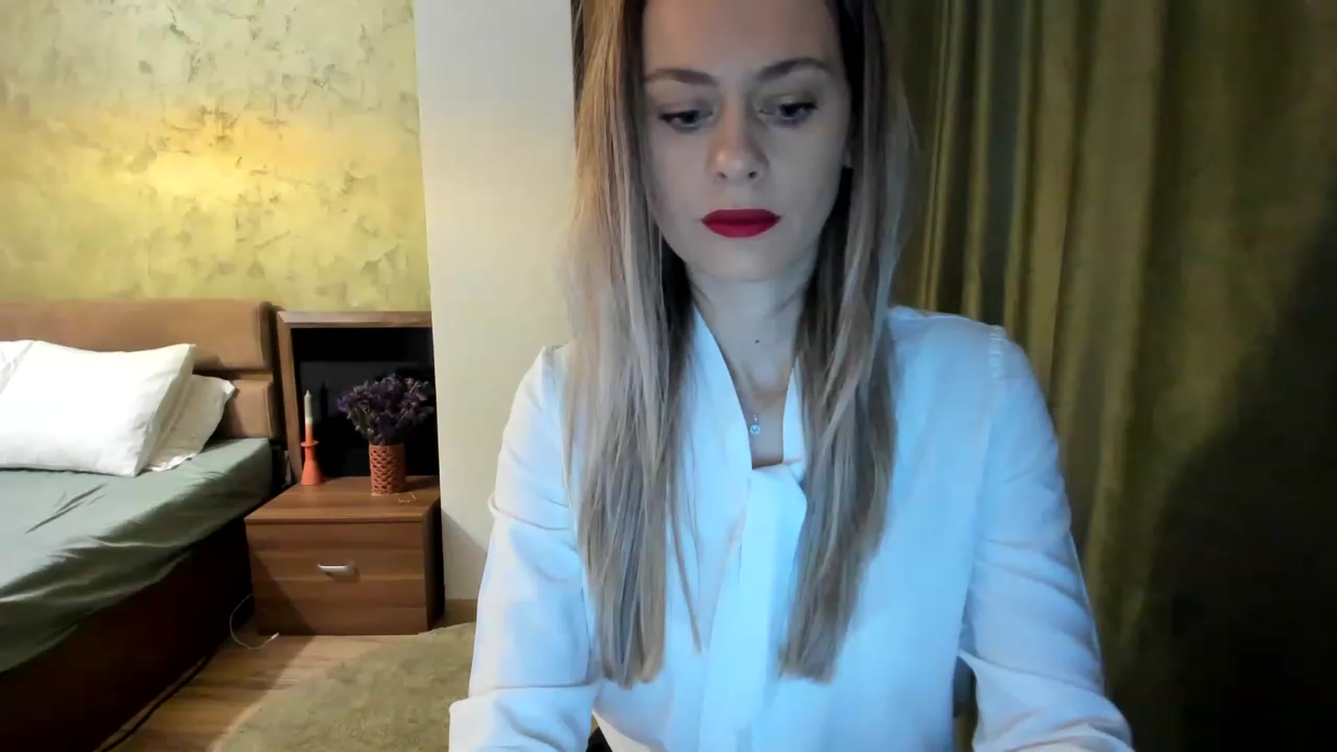 Gallery image thumbnail from DebraPaige's myfreecams stream on, 01/18/2023, 08:51 image 2 of 20