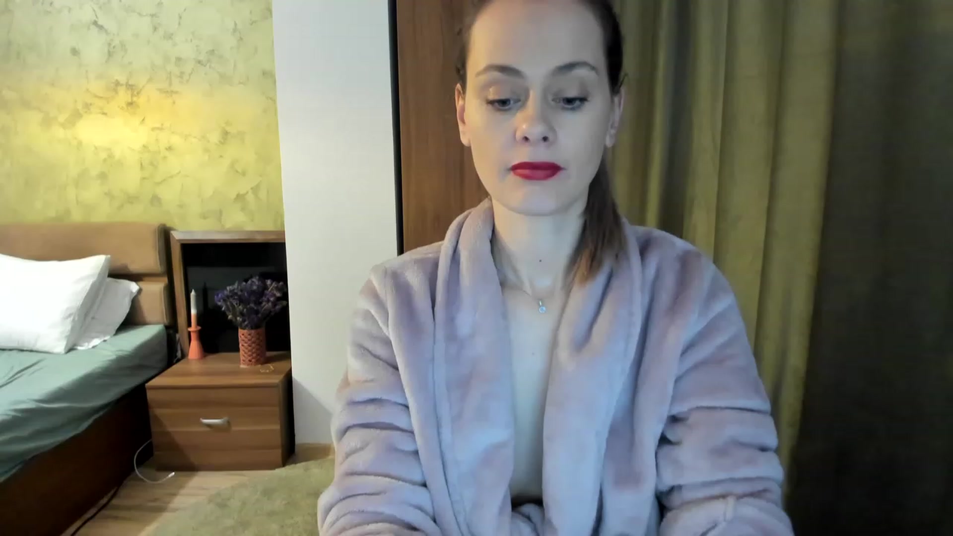 Gallery image thumbnail from DebraPaige's myfreecams stream on, 01/18/2023, 11:56 image 2 of 20